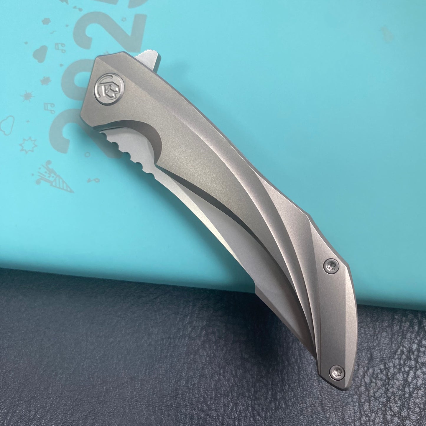 KB KNIVES KB387A Cyrus Folding Knife Grey Titanium Handle 3.46'' Beadblast M390 Folding Knife