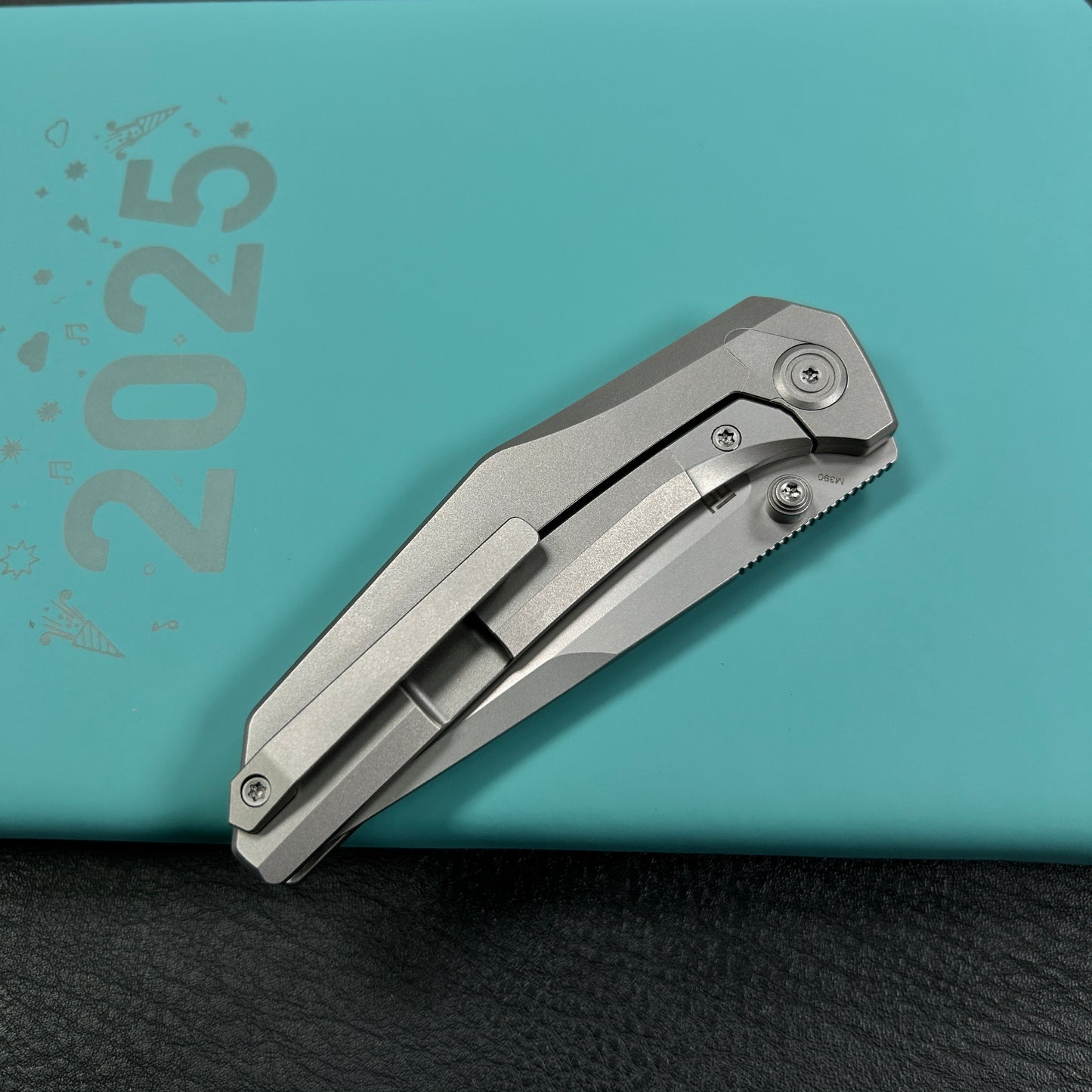 KB Knives KB417A Eclipse Folding knife Integral Titanium Handle 3.31'' Sandblast Bohler M390 Blade