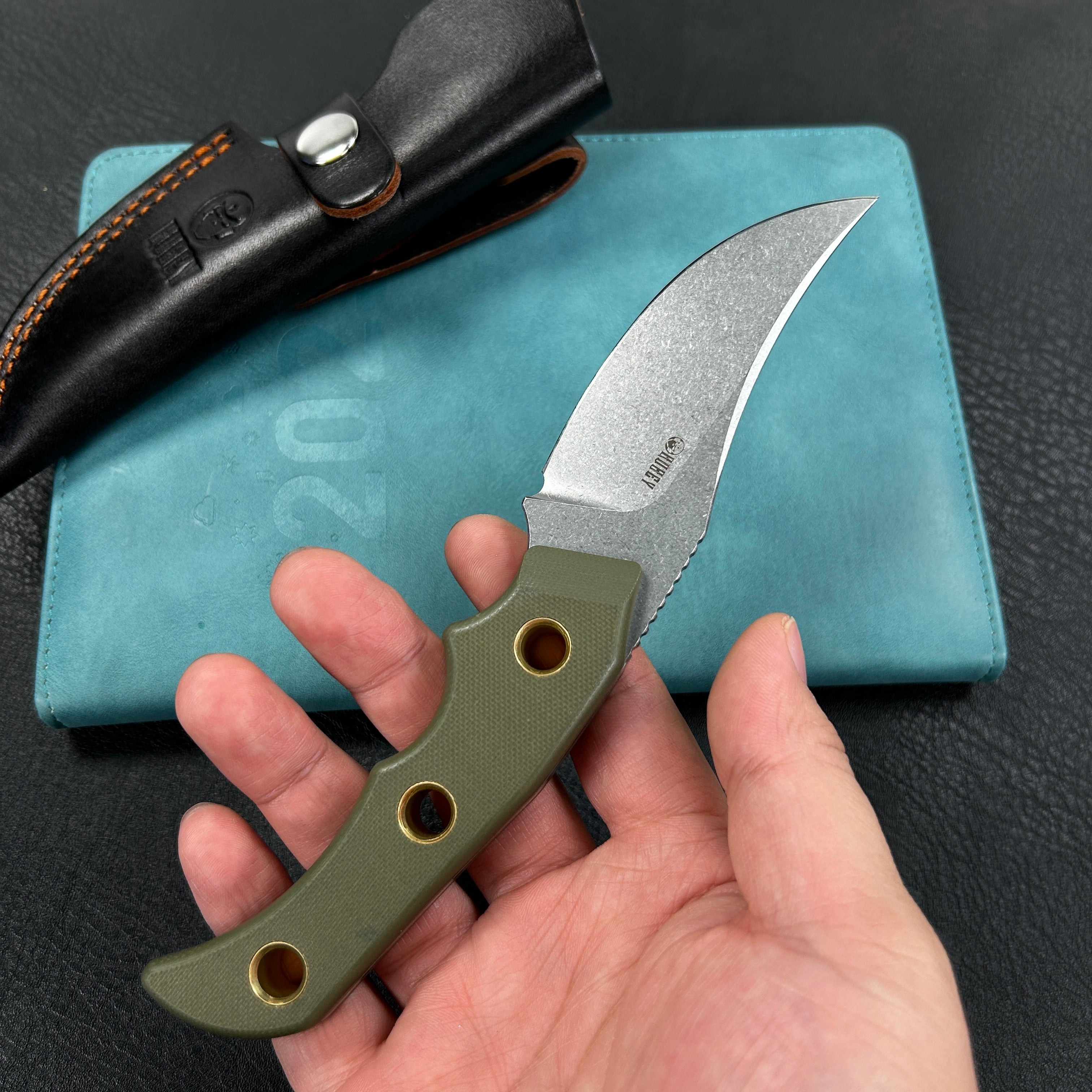 KUBEY KU375C Mikkel Willumsen Design Blade Hunter Clip Point EDC Fixed Blade Knife Green G10 Handle 3.38" Beadblast 14C28N