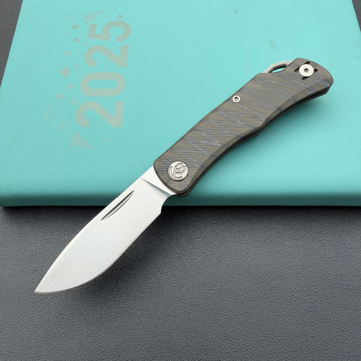 KB KNIVES KB469B El Dorado Slip Joint Pocket Knife Flame Ano Titanium w/ Micro Milling Silver Bead Blast 2.96" M390