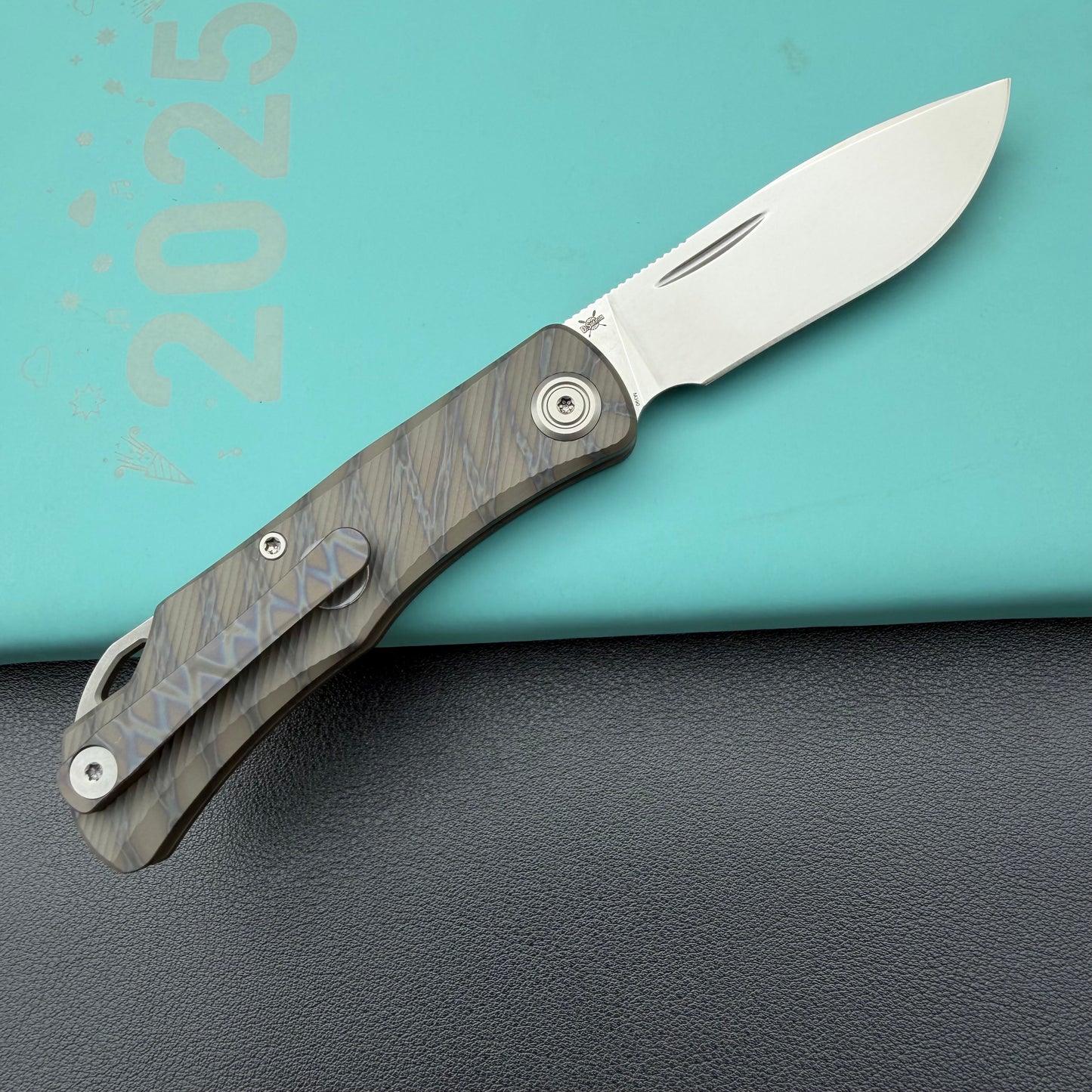 KB KNIVES KB469B El Dorado Slip Joint Pocket Knife Flame Ano Titanium w/ Micro Milling Silver Bead Blast 2.96" M390