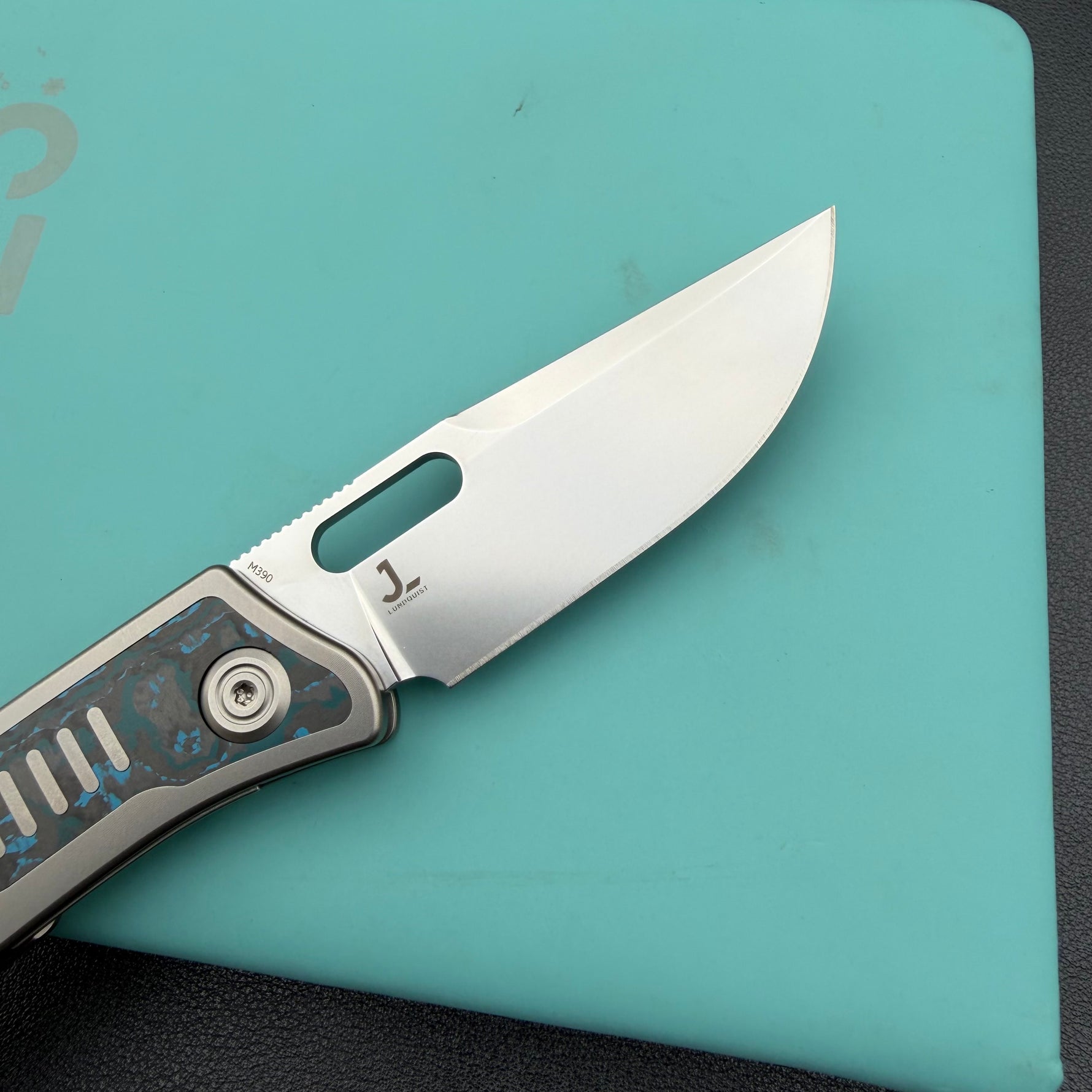 KB KNIVES KB377C Common Thread Folding Knife Sand Blasting Titanium with Arctic Storm Camo Inlay Handle 3.35'' Silver Bead Blasting M390 Blade