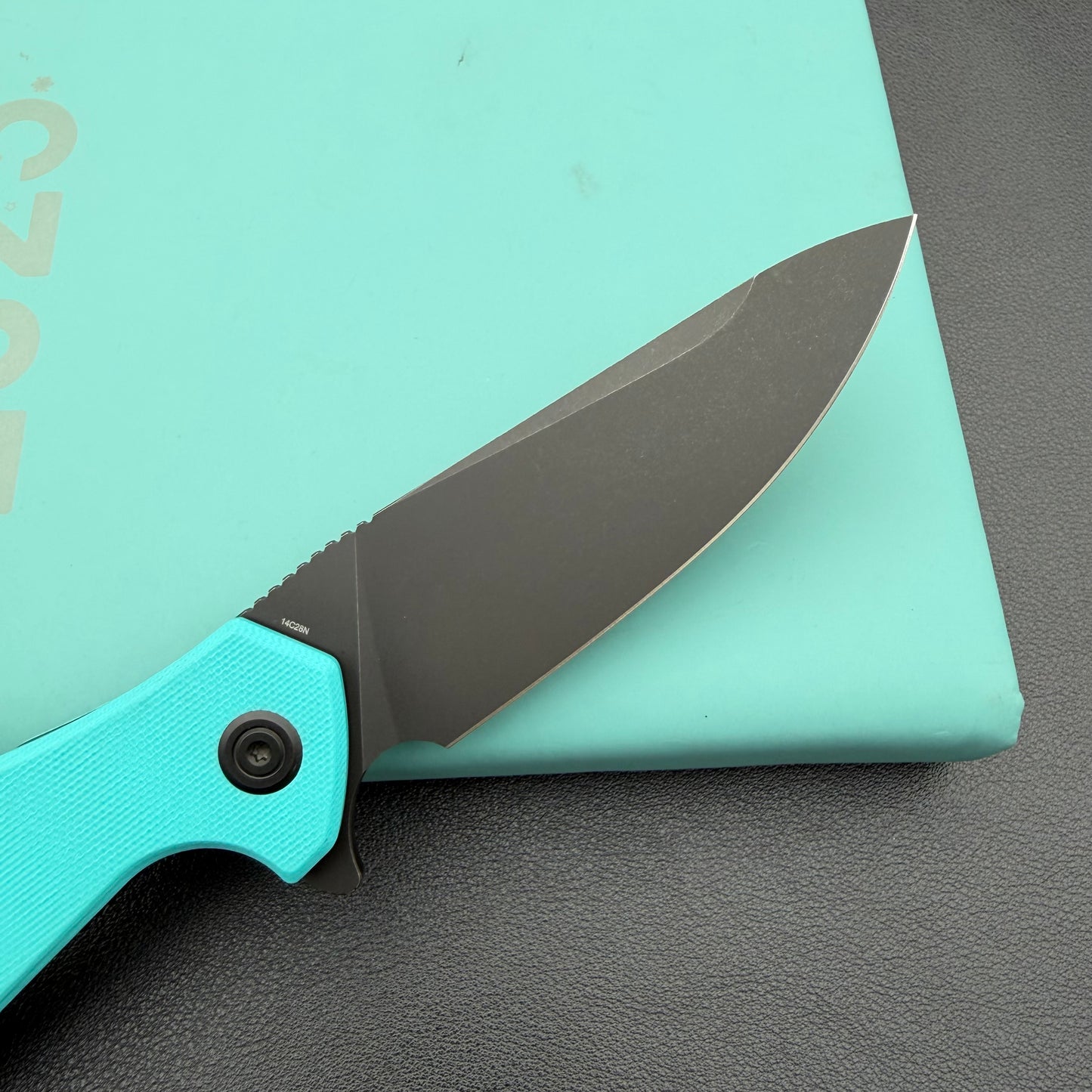 KUBEY KNIVES KU117S Nova Linelock Black Tiffany Blue
