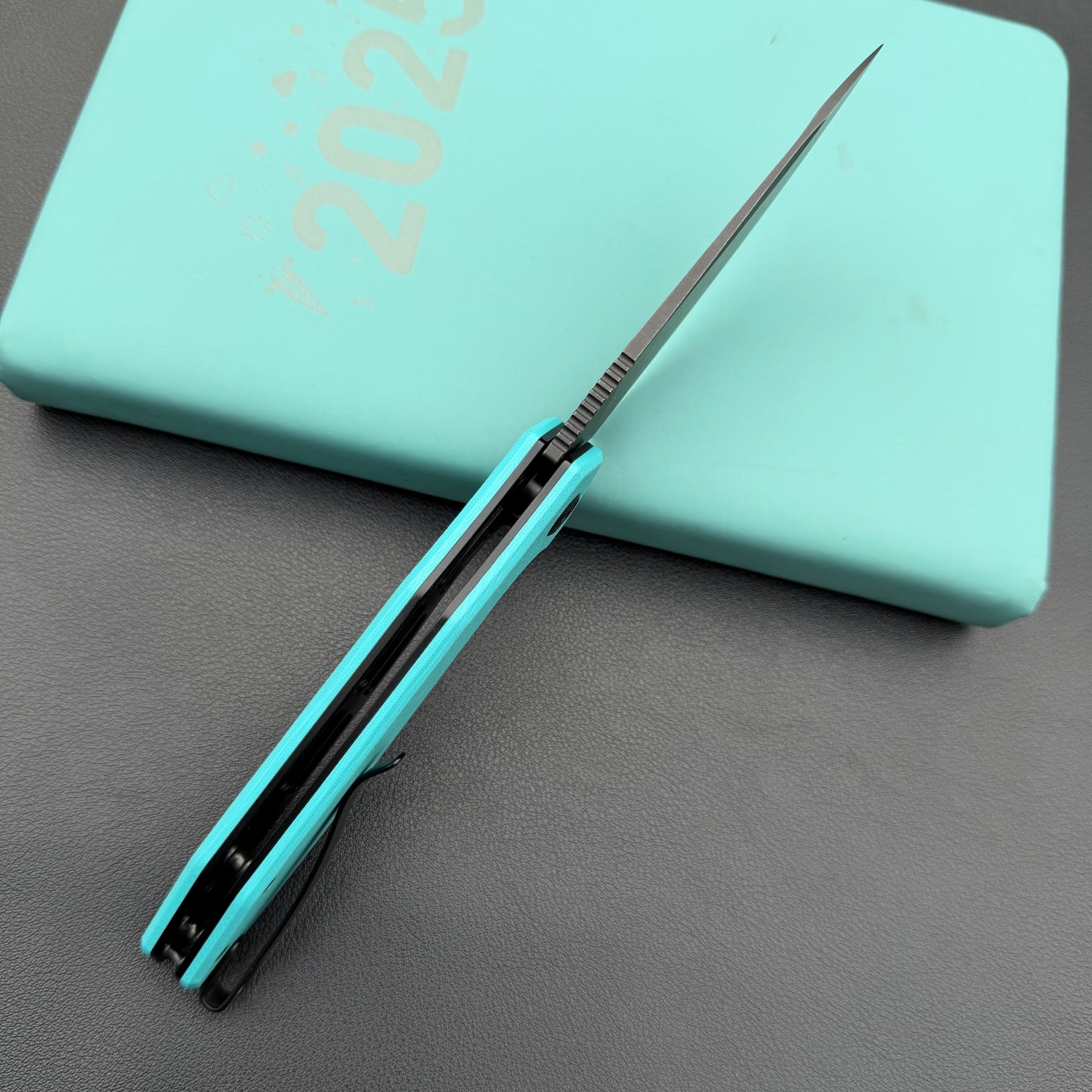 KUBEY KNIVES KU117S Nova Linelock Black Tiffany Blue