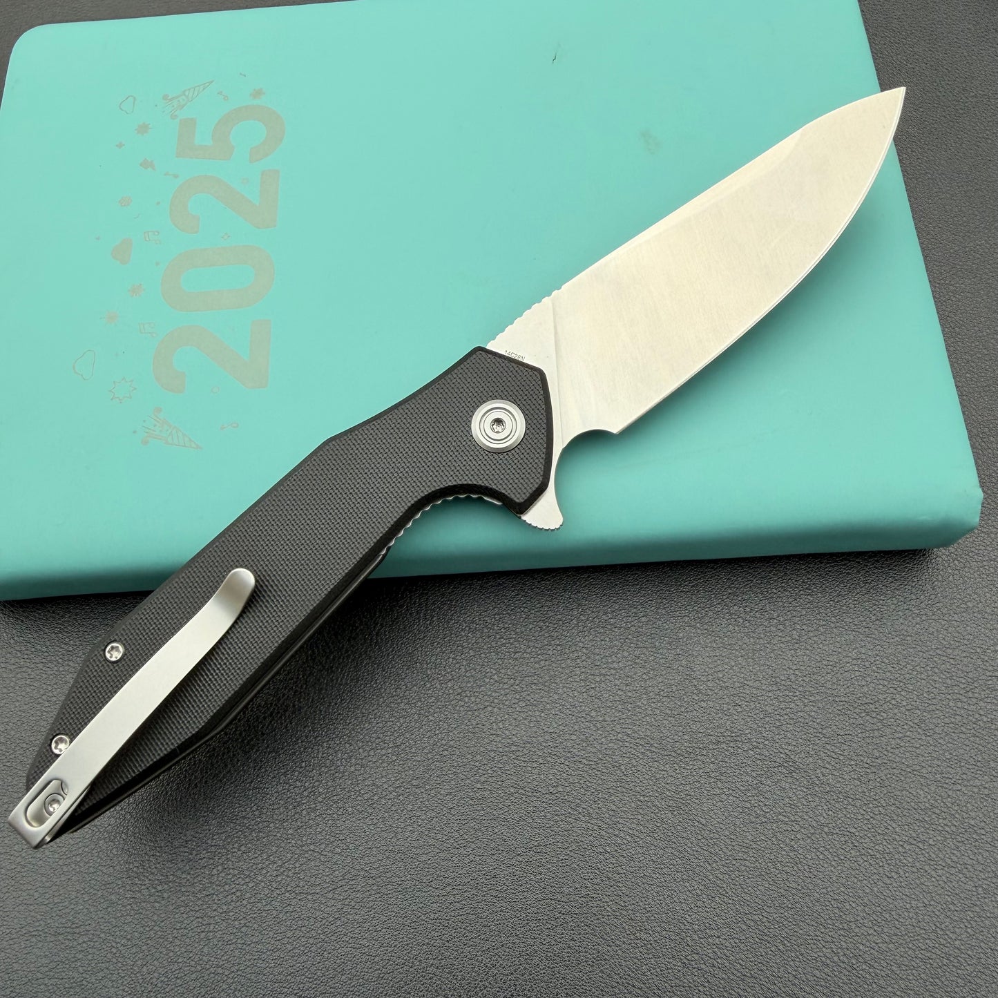KUBEY KNIVES KU117L Nova Linelock Black