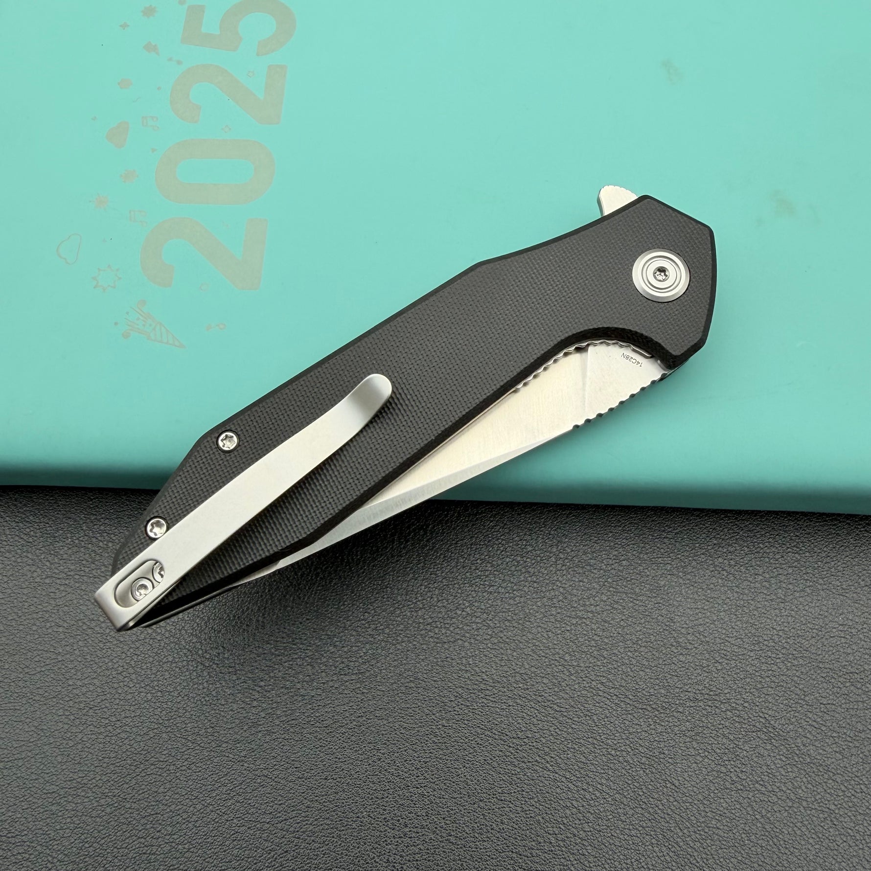 KUBEY knife  KU117L Nova Linelock Black