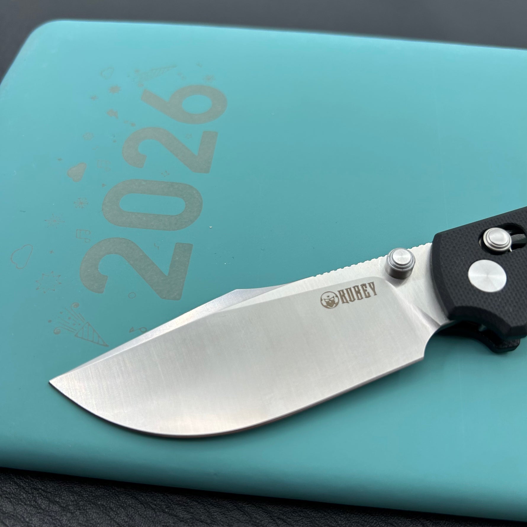 KU KNIVES KU503A Iguana Crossbar Lock Black Folding Knife
