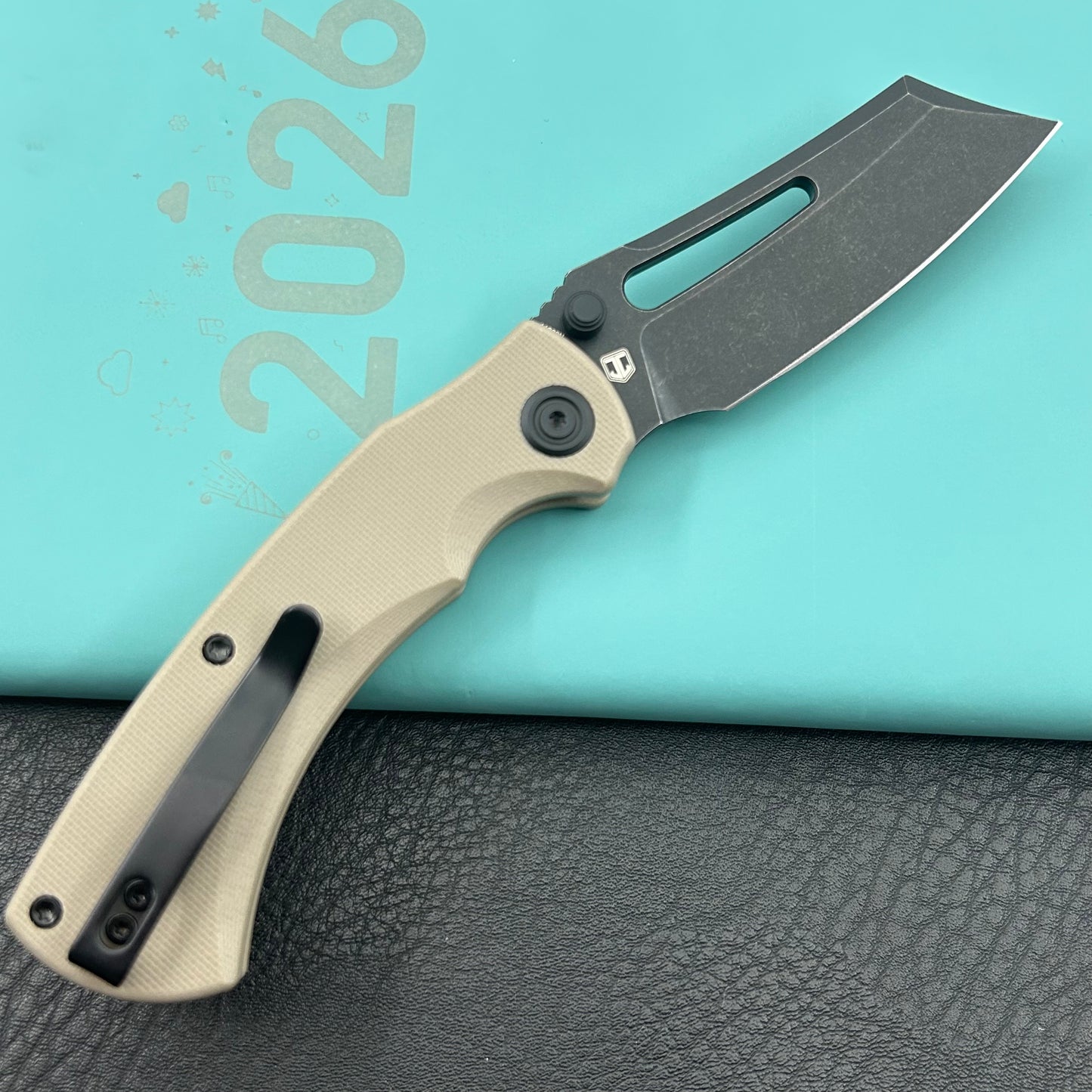 KU KNIVES KU378D Dheo Buttonlock Black Tan Folding Knife