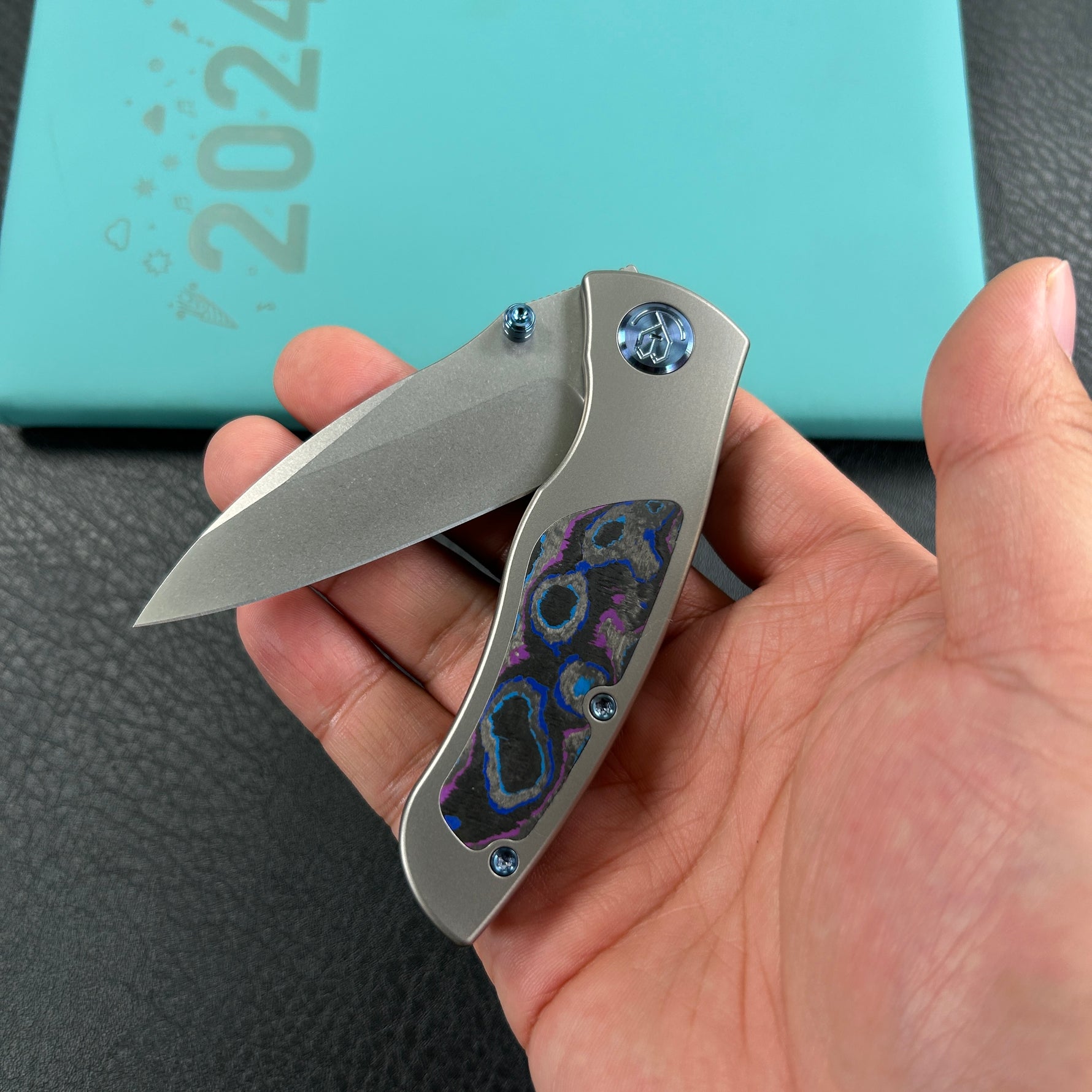 KB KNIVES  KB258C Vertigo Frame Lock Folding Knife Titanium with Damtanium CamoCarbon Inlays 3.11" Stonewash S35VN Blade