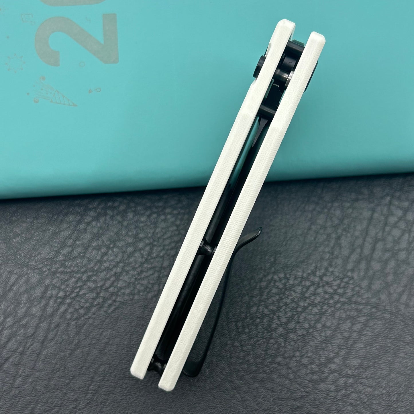 KU KNIVES KU378D Dheo Buttonlock White  Folding Knife
