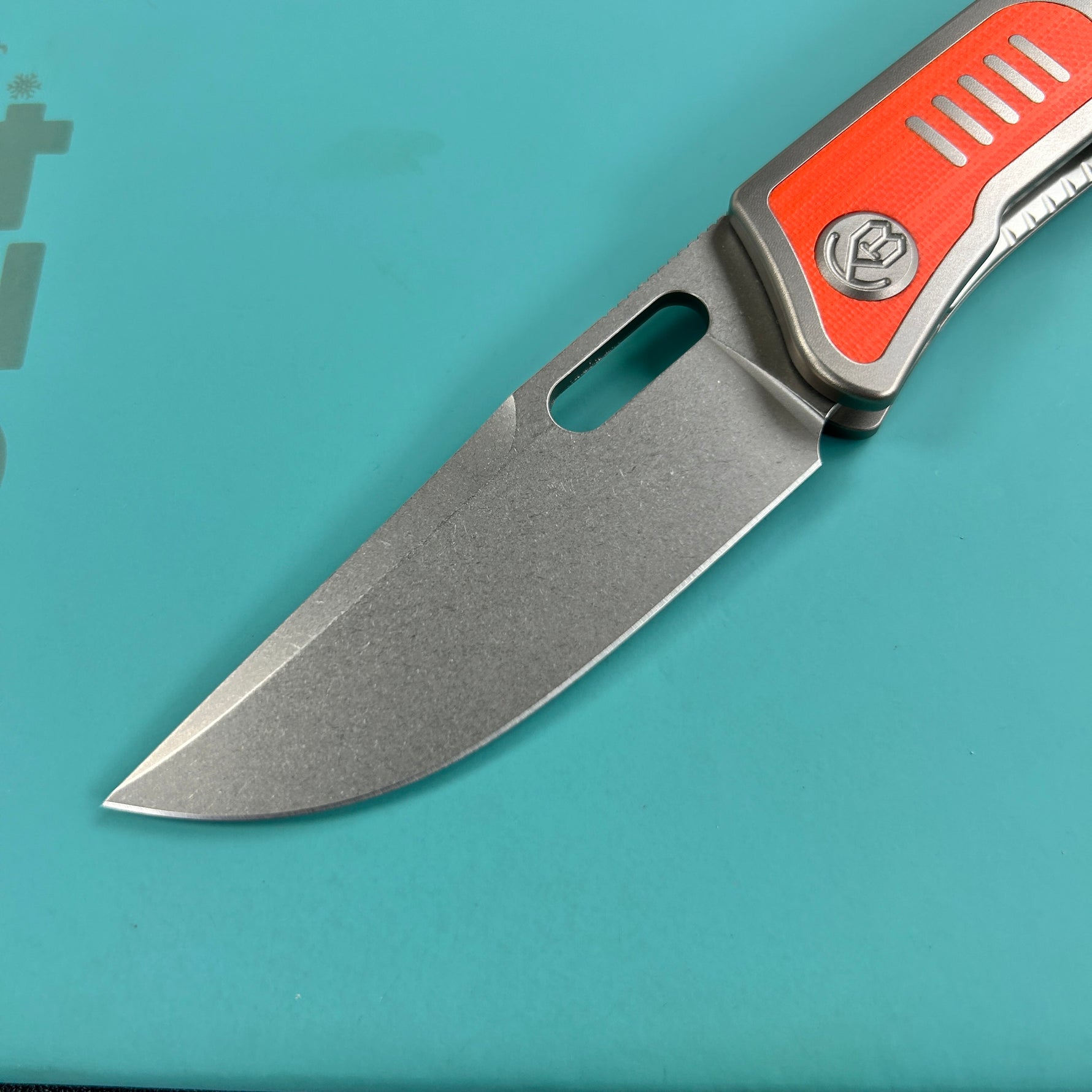 KB KNIVES  KB377A Common  Thread Frame Lock Folding Knife Grey Titanium with Orange G10 Inlays 2.95'' M390 Blade