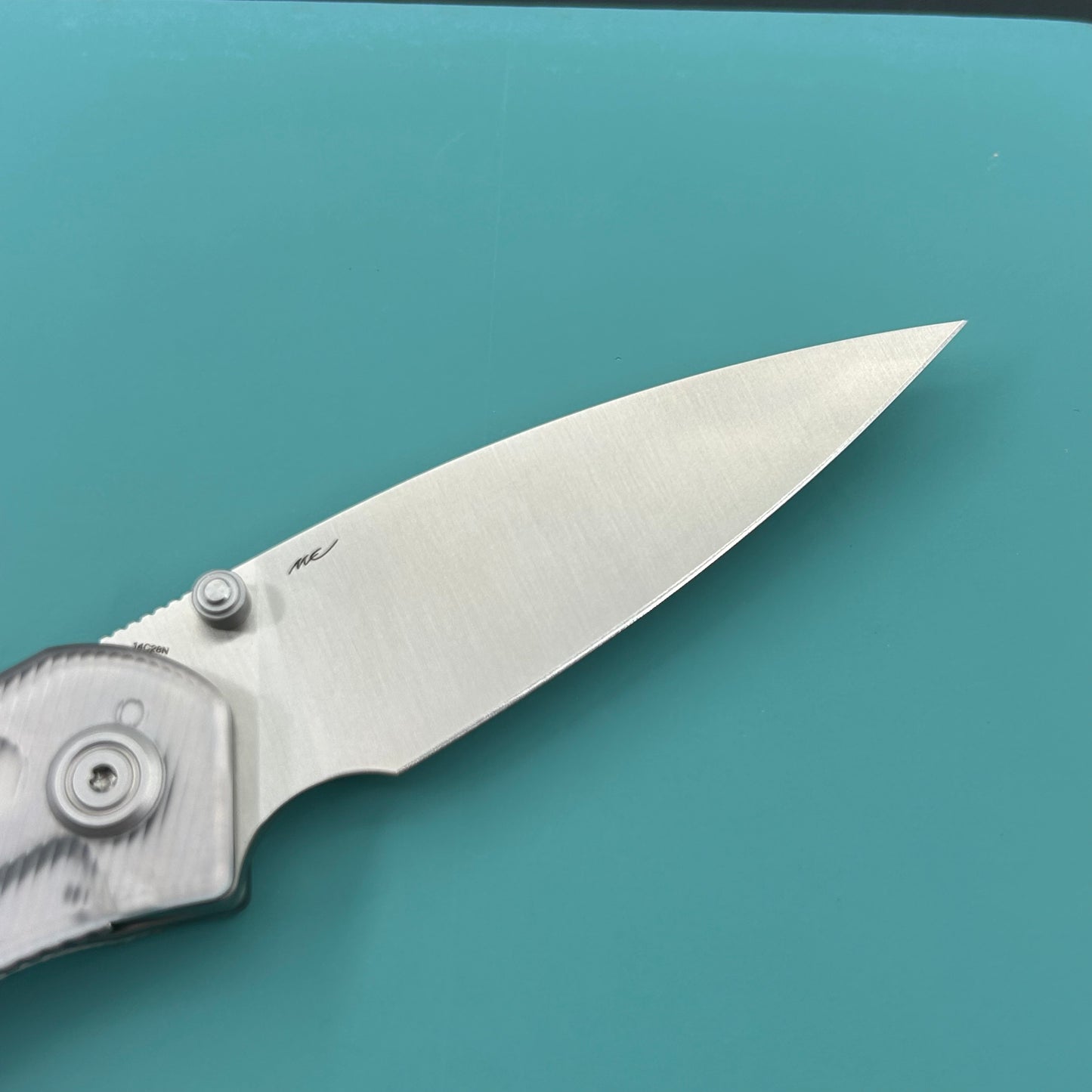 KU knife  KU408C SNUG Linerlock Transparent Polycarbonate Folding knife