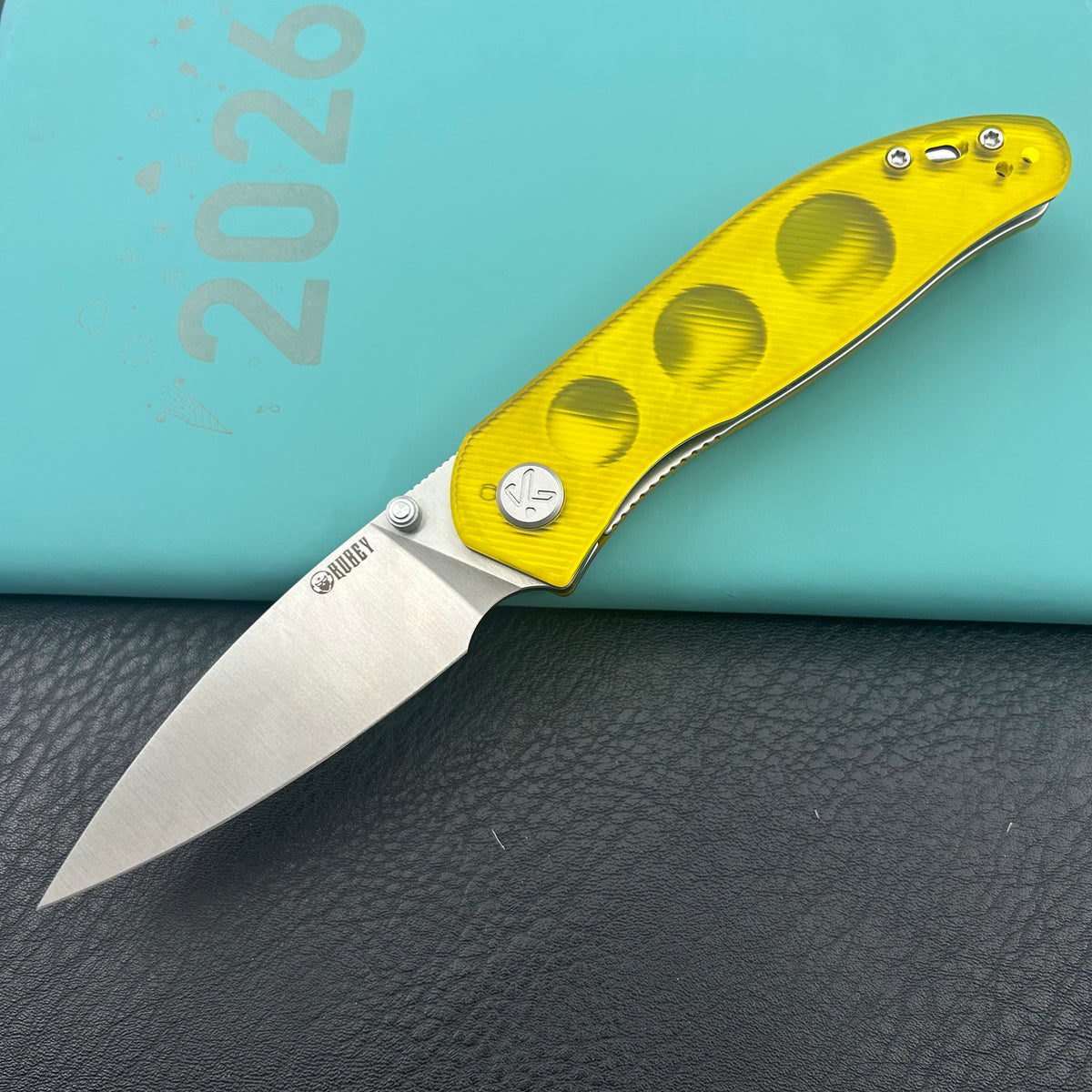 KU KNIVES KU408D SNUG Linerlock Ultem Folding knife
