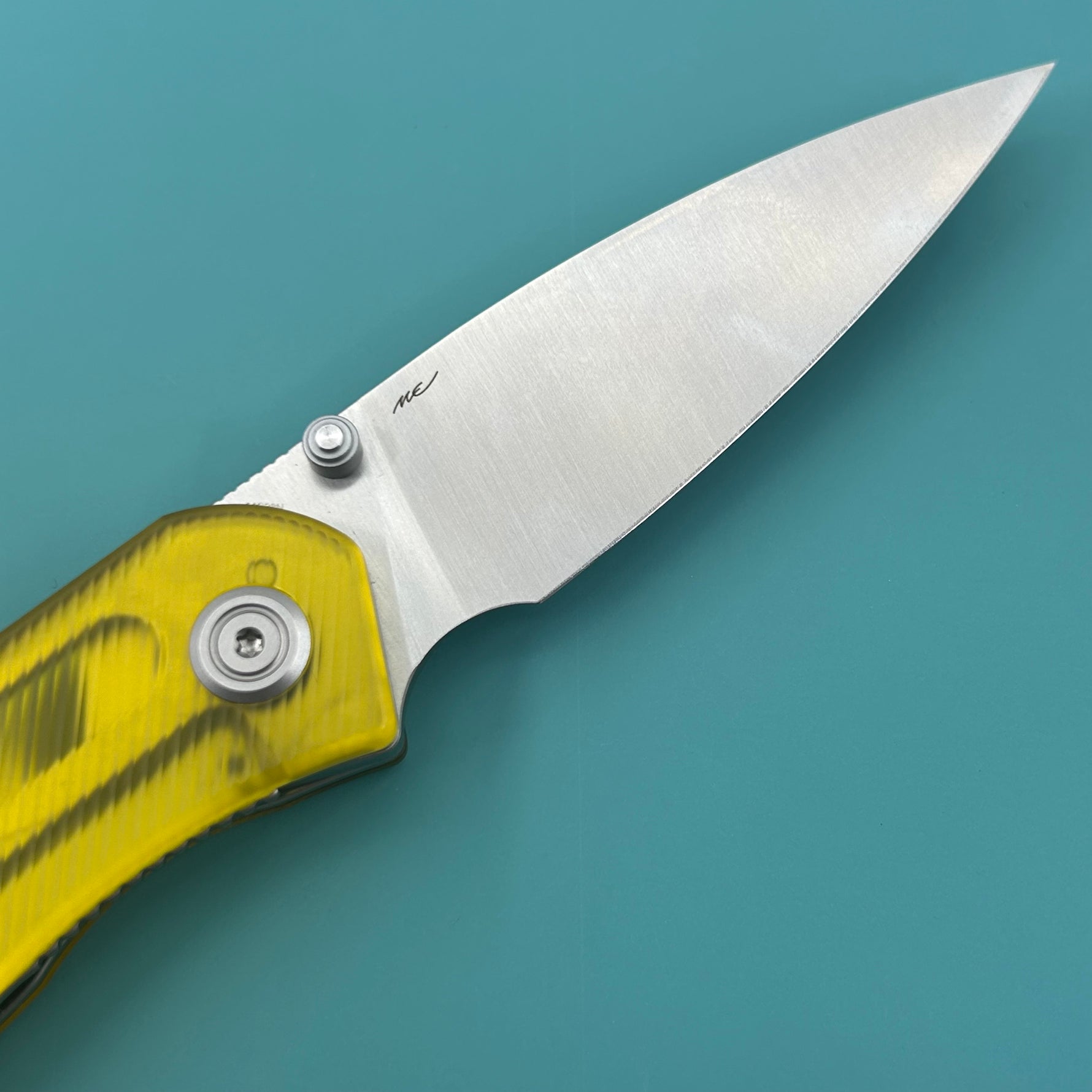 KU knife KU408D SNUG Linerlock Ultem Folding knife