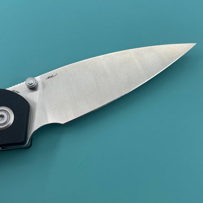 KU knife KU408A SNUG Linerlock Black Folding knife