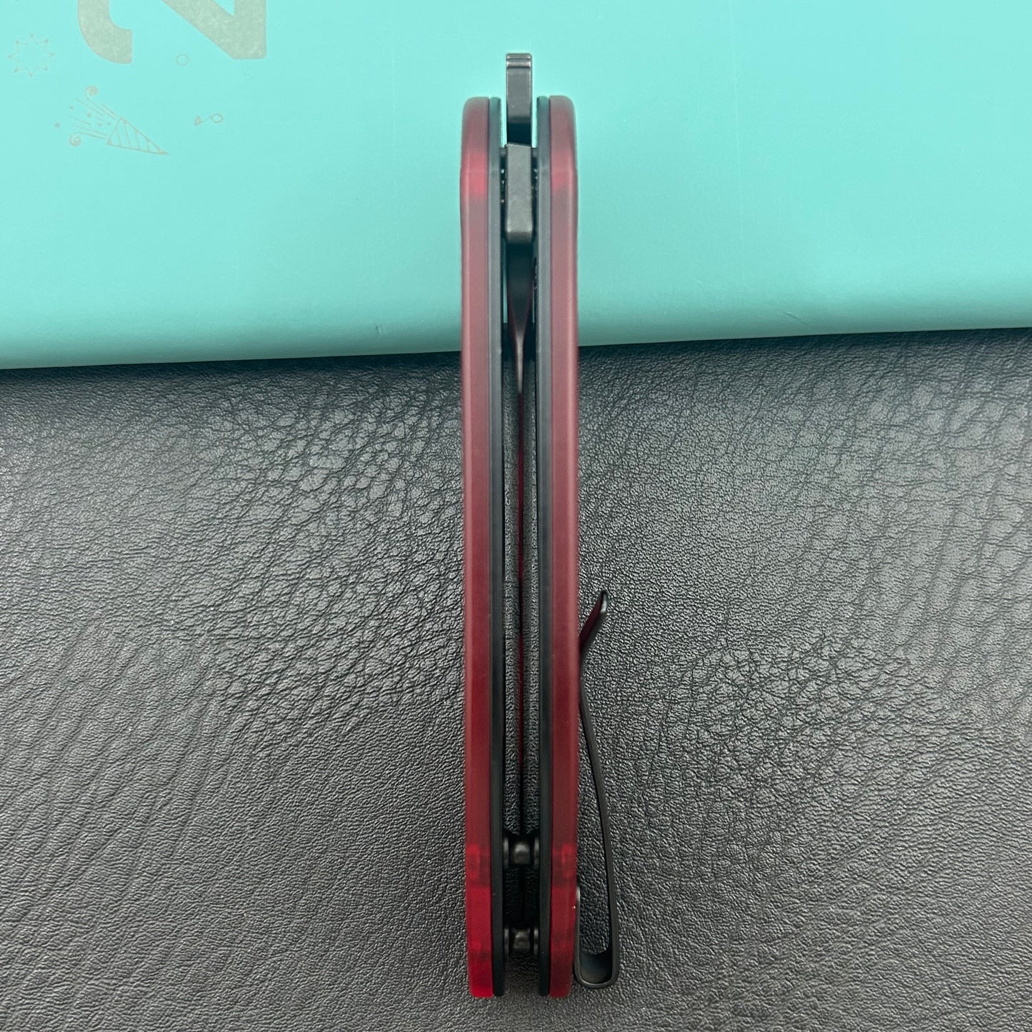 KU knife KU408E SNUG Linerlock Black Red Polycarbonate Folding knife