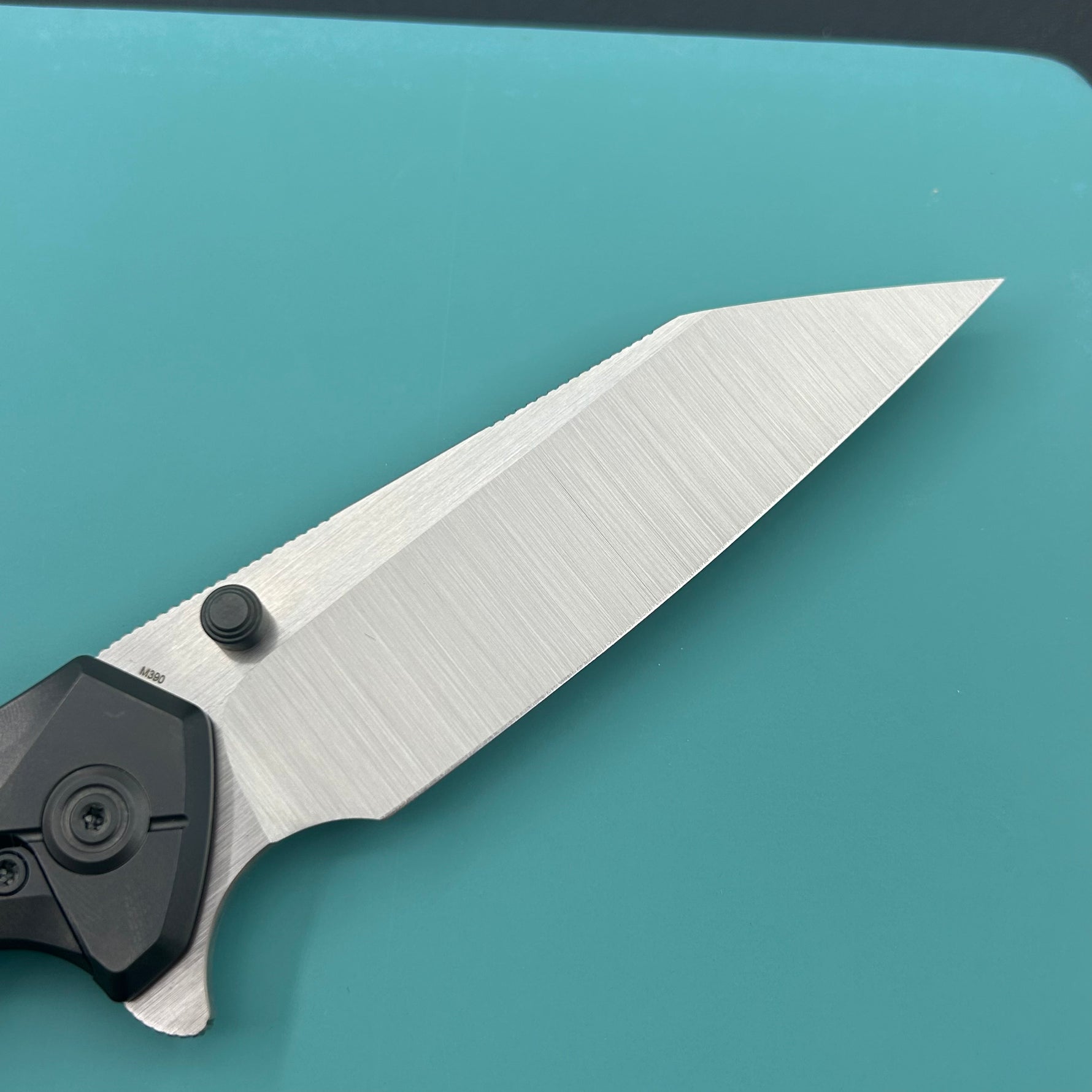 KB KNIVES KB495E Nova Reverse Tanto Frame Locking Folding Knife DLC Titanium Handle 3.66" Belt Satin M390