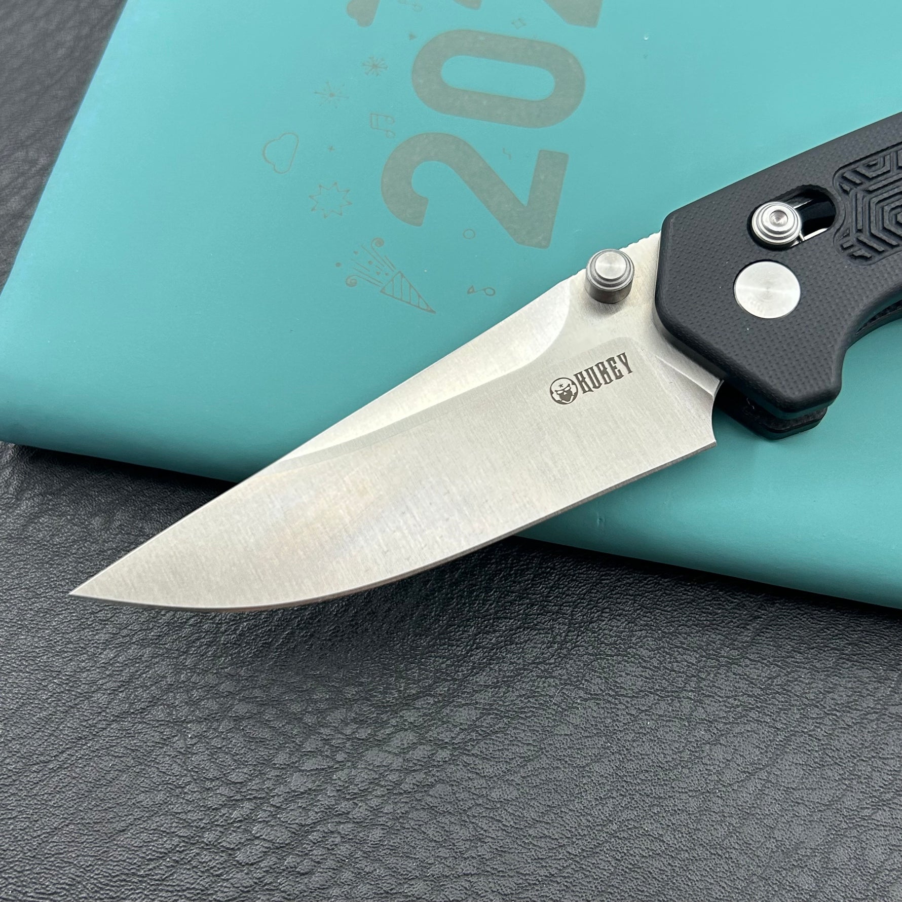 KU knife KU464A Geri Crossbar Lock Black Folding Knife