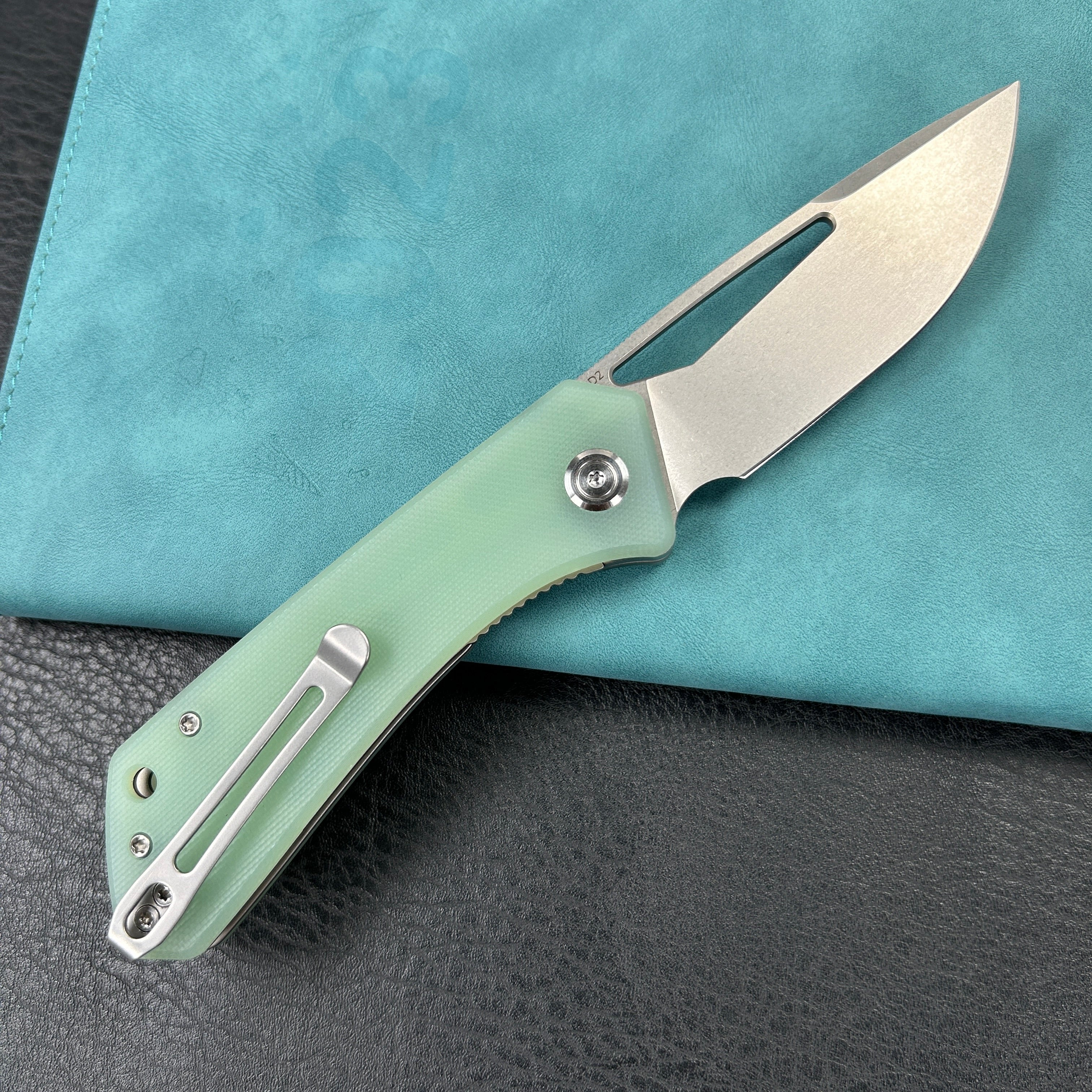 KUBEY KU331 Thalia Front Flipper EDC Pocket Folding Knife Jade G10 Handle 3.27" Bead Blasted D2