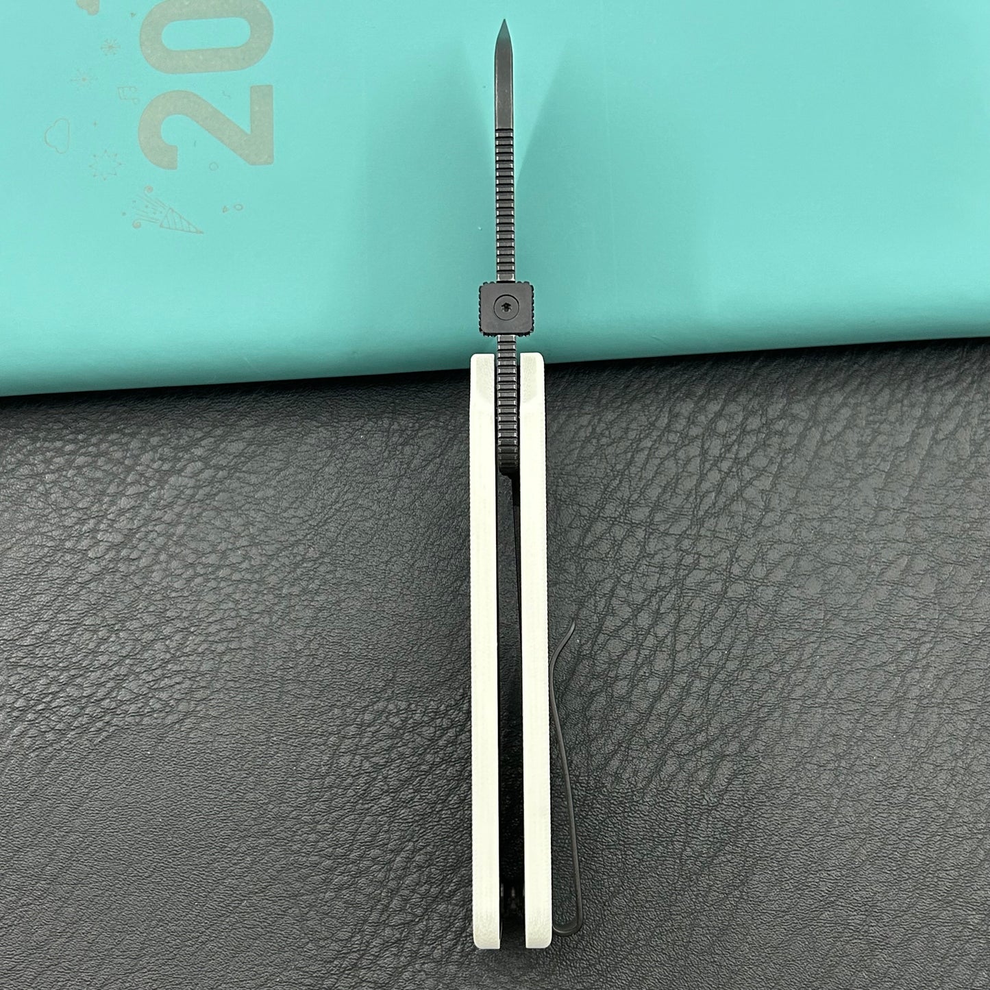KU knife  KU407E Boxer Linerlock Black White Folding Knife