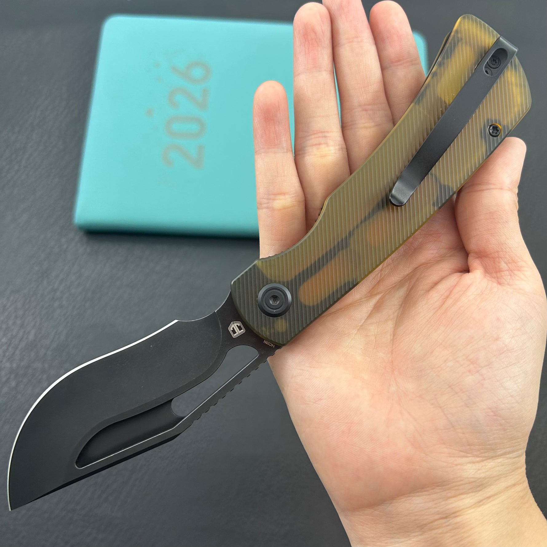 KU knife KU397D Gurkha Linerlock Black Ultem Folding Knife