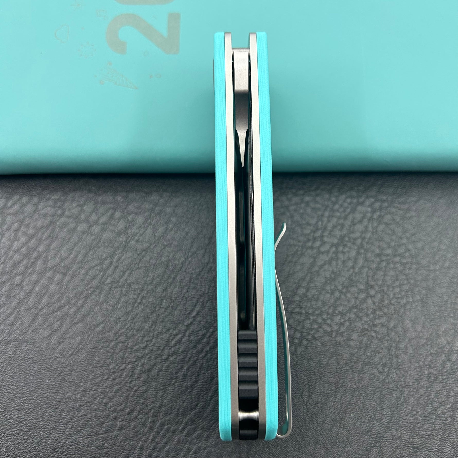 KU knife  KU397B Gurkha Linerlock Tiffany Blue Folding Knife