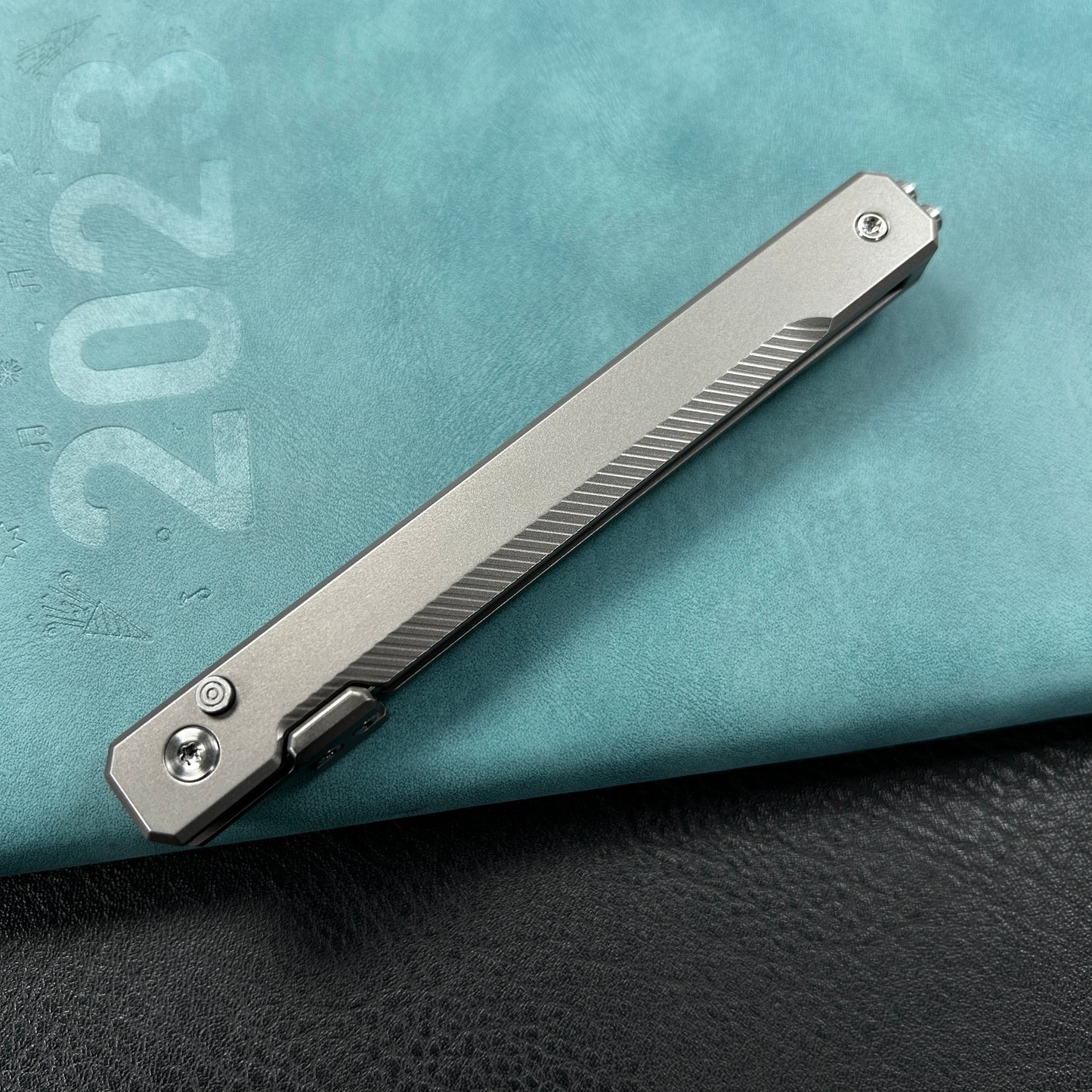 KUBEY KB243A Prism Button Lock CEO Style Folding Knife Silver Grey 6AL4V Titanium Handle 3.54'' Beadblast 14C28N