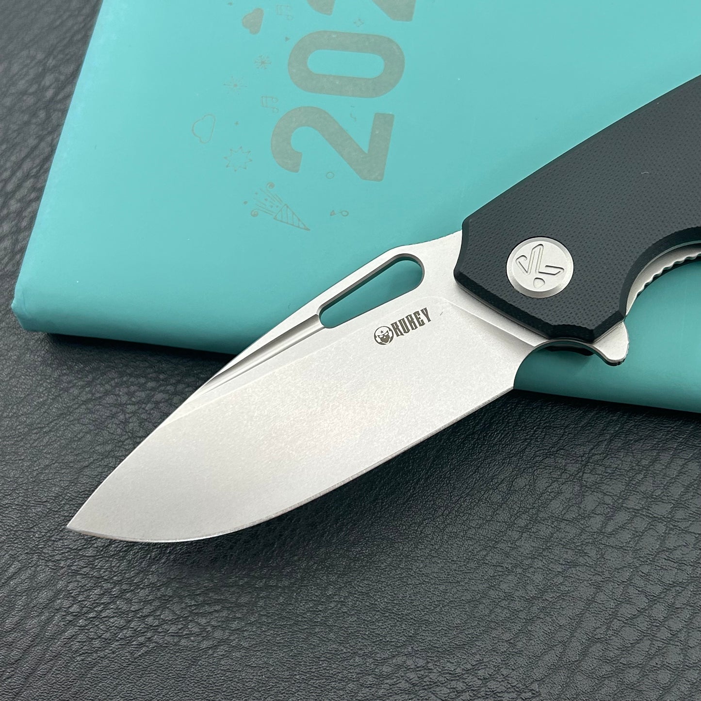 KUBEY knife KU322O Tityus Linerlock Black Folding Knife