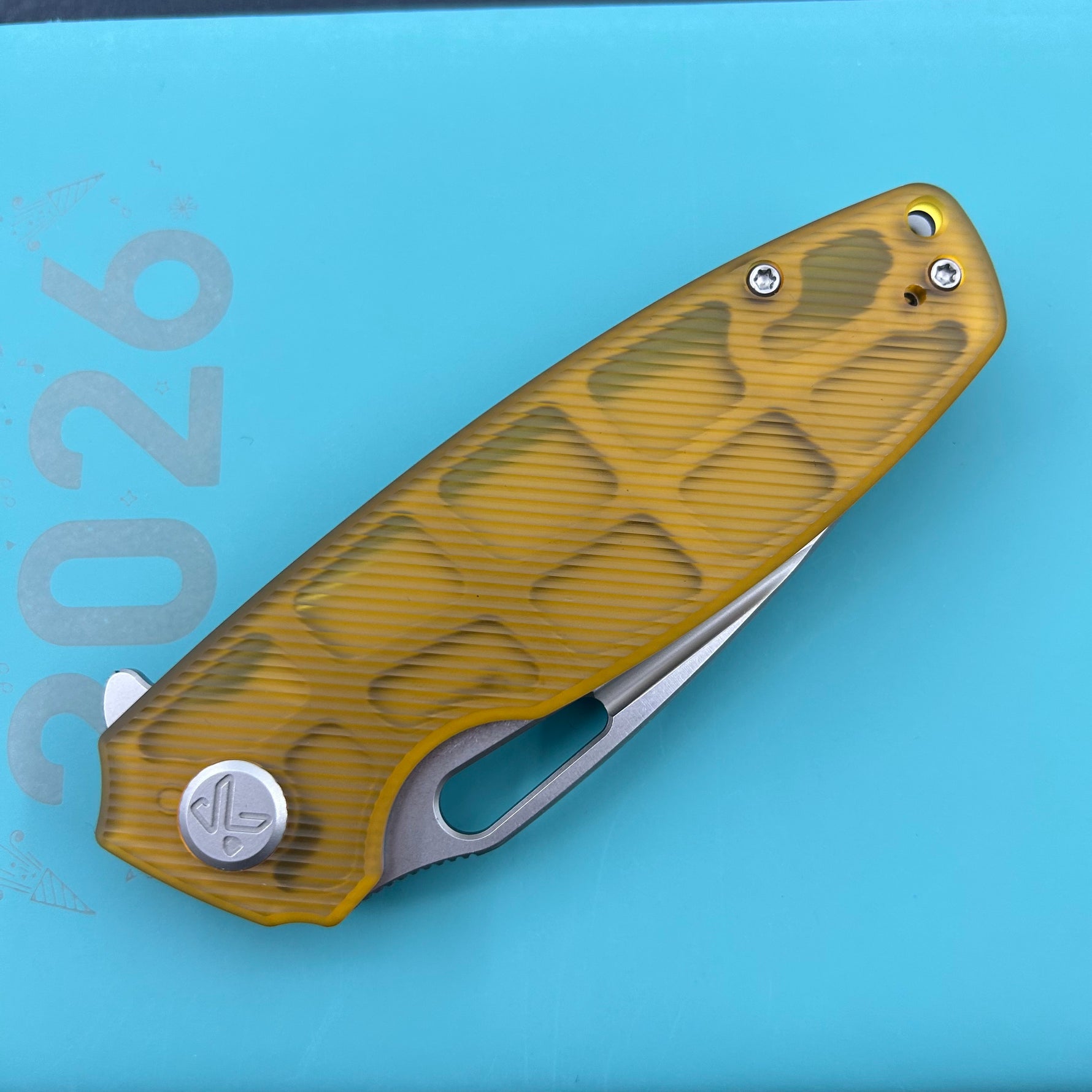 KUBEY knife KU322R Tityus Linerlock Ultem Folding knife