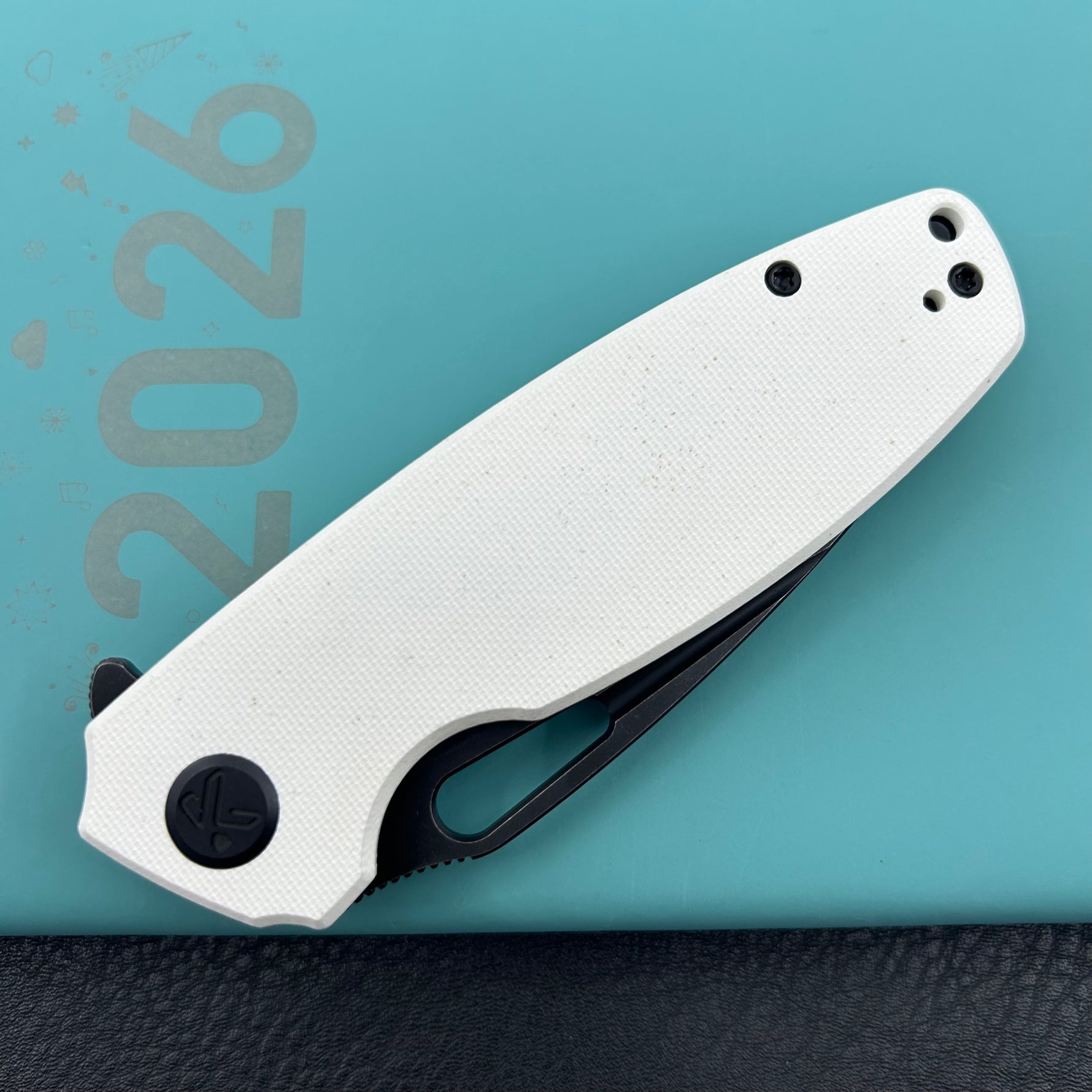 KUBEY knife KU322W Tityus Linerlock Black White Folding knife