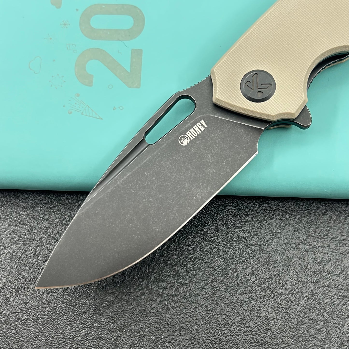 KUBEY knife KU322U Tityus Linerlock Black Tan Folding knife