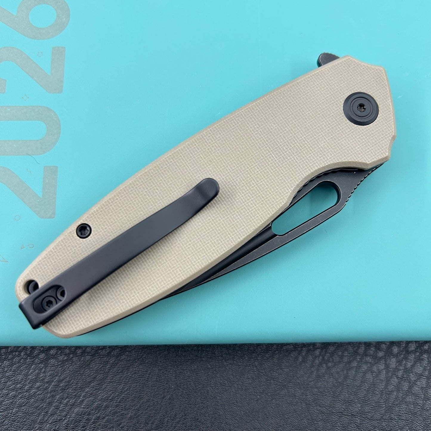 KUBEY knife KU322U Tityus Linerlock Black Tan Folding knife