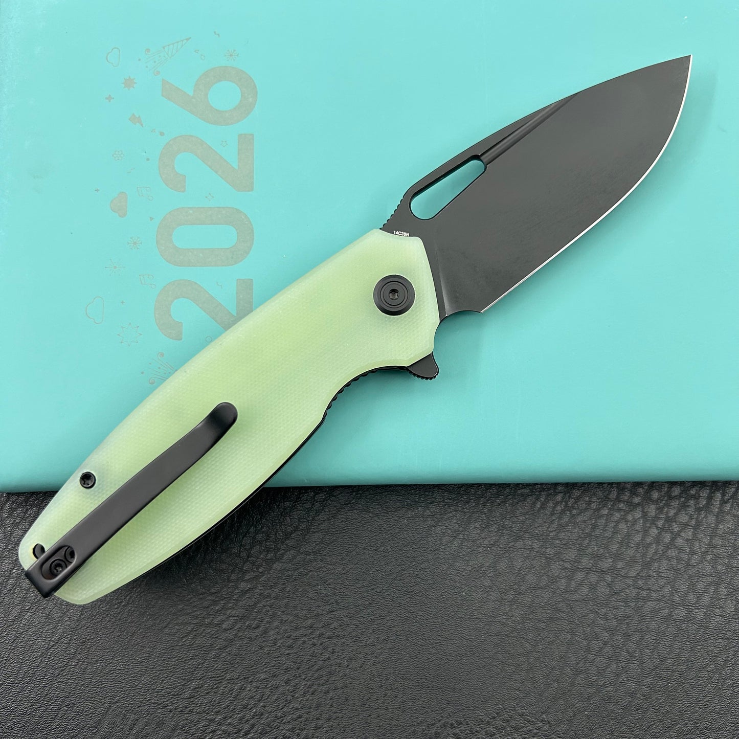 KUBEY knife KU322X Tityus Linerlock Black Jade Folding knife