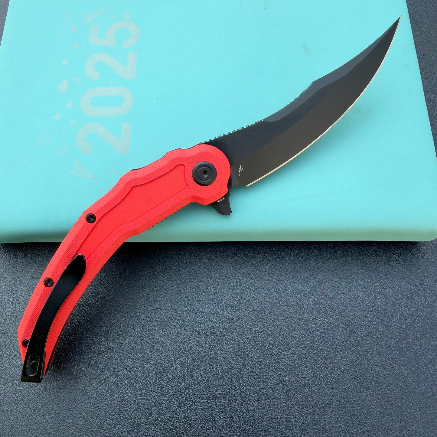Kubey KNIVES KU346E Crest Pikal Linerlock Black Red