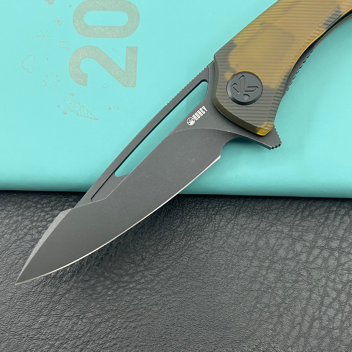 KUBEY knife KU345P Merced Linerlock Black Ultem Folding Knife