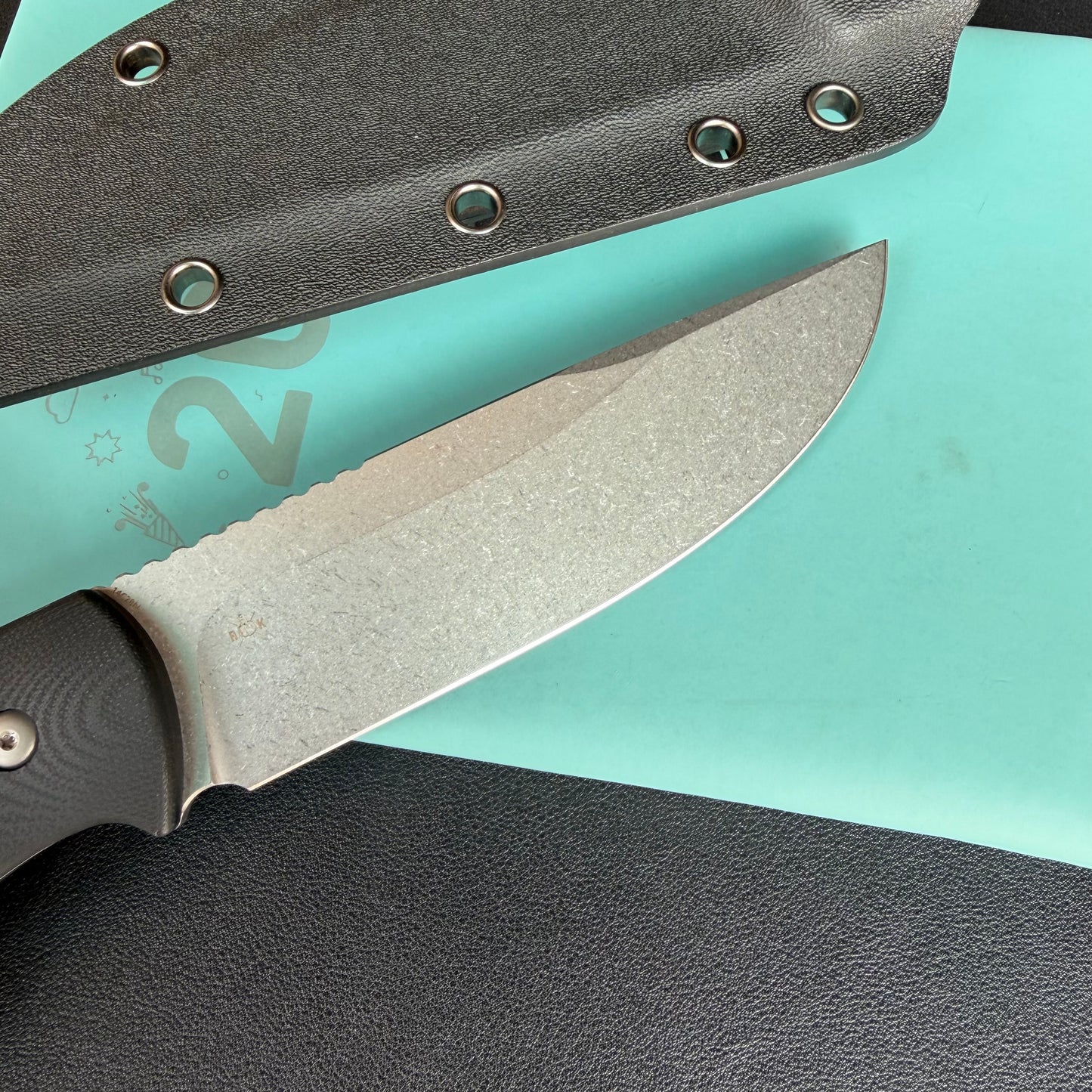 KUBEY KU268A Eskoria Fixed Blade Knife Black G-10 Handle 5.11" Beadblast 14C28N