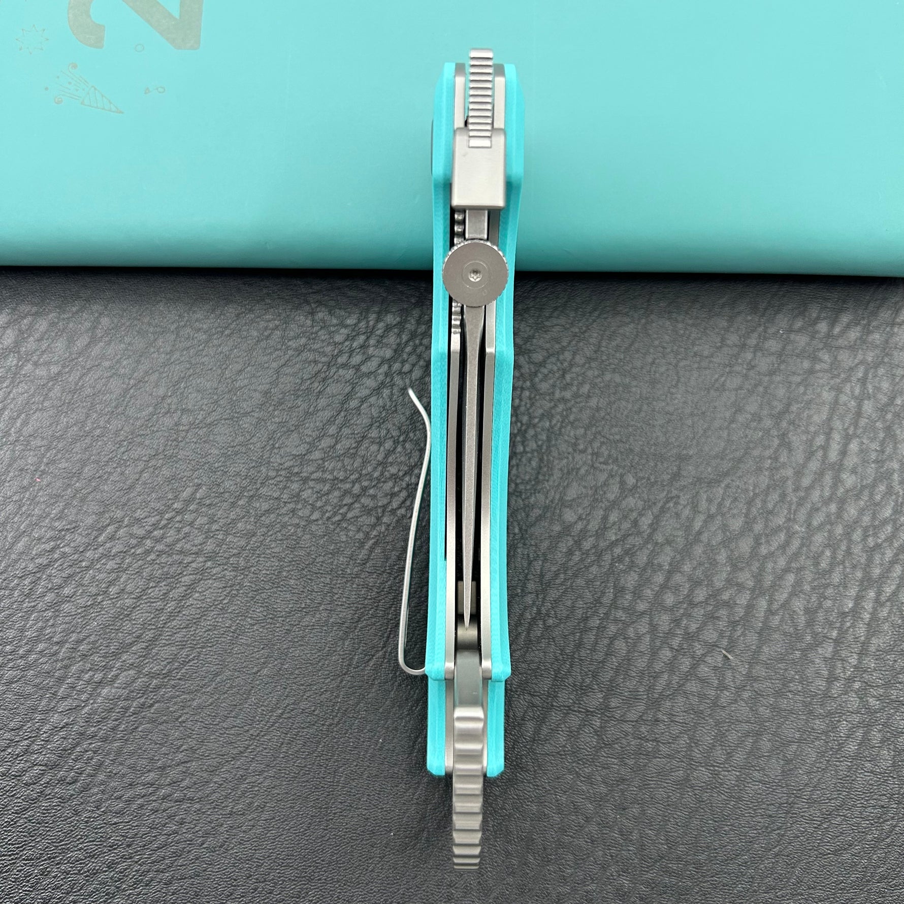 KUBEY knife KU440B Jaw  Pikal Folding Knife Tiffany Blue G-10 Handle 2.52" Beadblast 14C28N