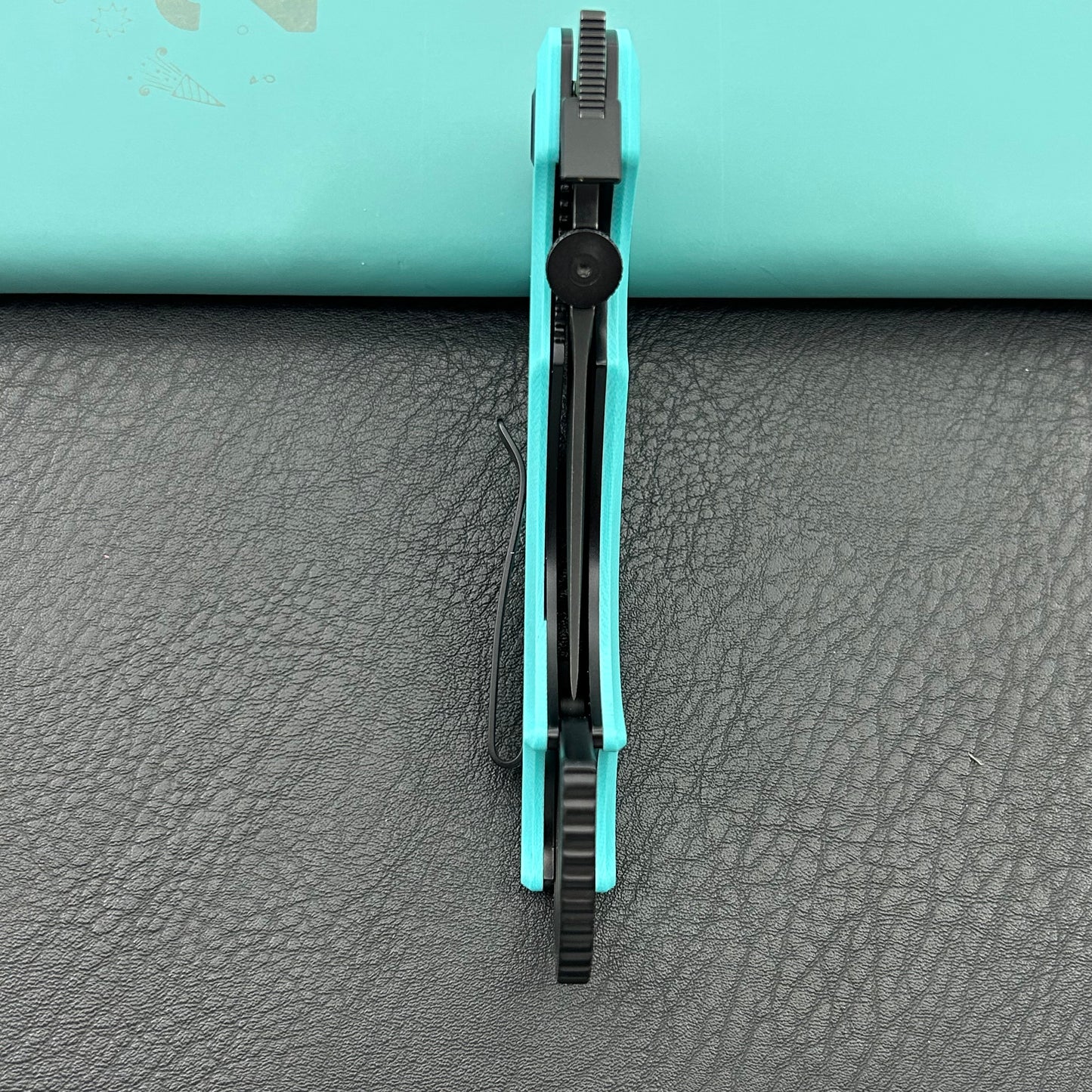 KUBEY knife KU440D Jaw  Pikal Folding Knife Tiffany Blue G-10 Handle 2.52" Blackwash 14C28N