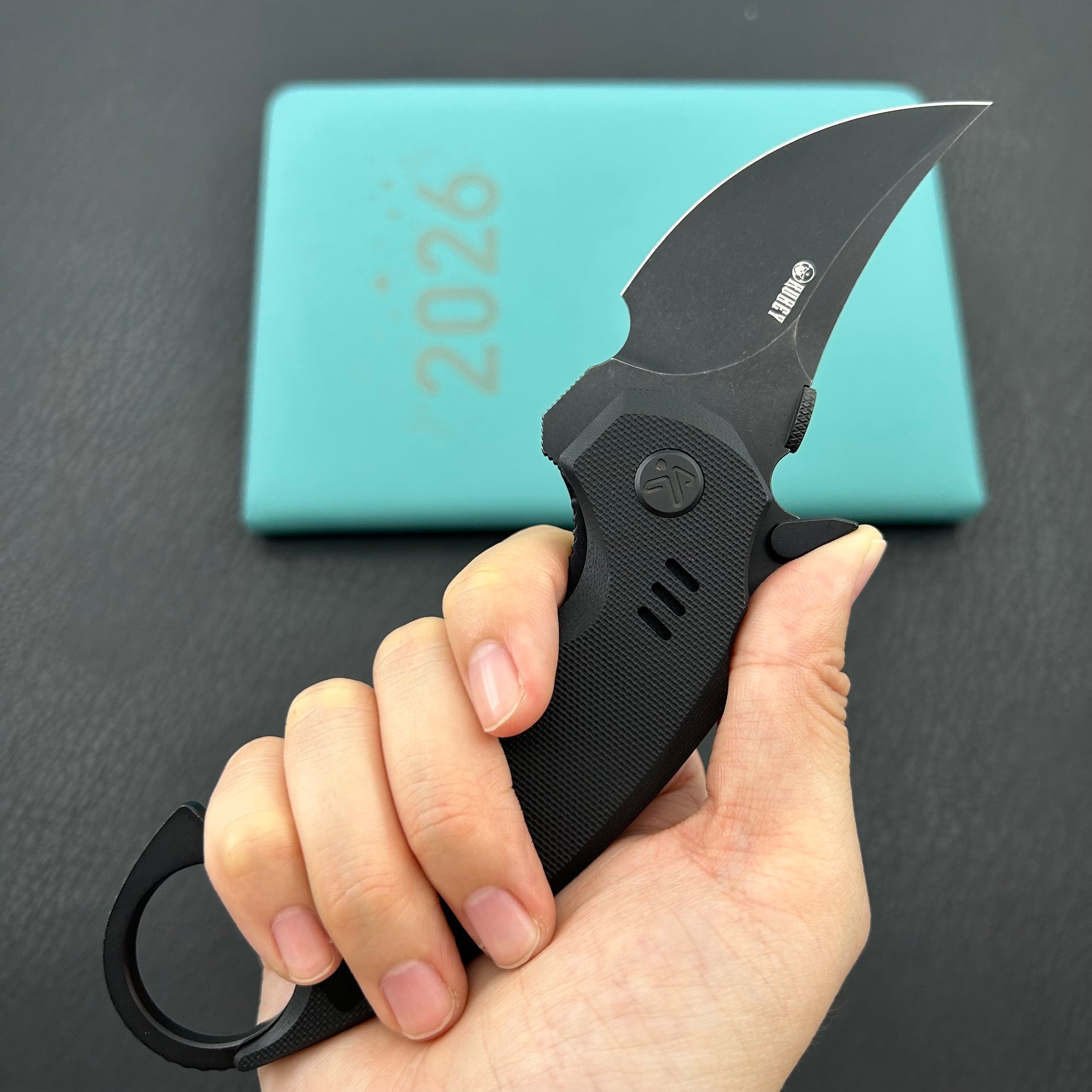 KUBEY knife KU440F Jaw  Pikal Folding Black G-10 Handle 2.52" Blackwash 14C28N