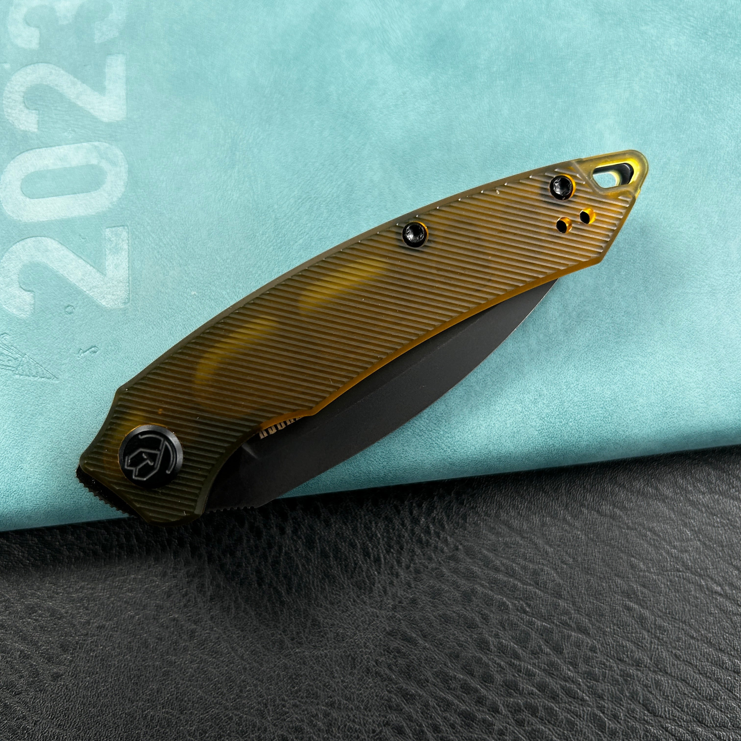 KUBEY KU333 Leaf Liner Lock Front Flipper Folding Knife Ultem Handle   Handle 2.99" Black Stonewashed AUS-10