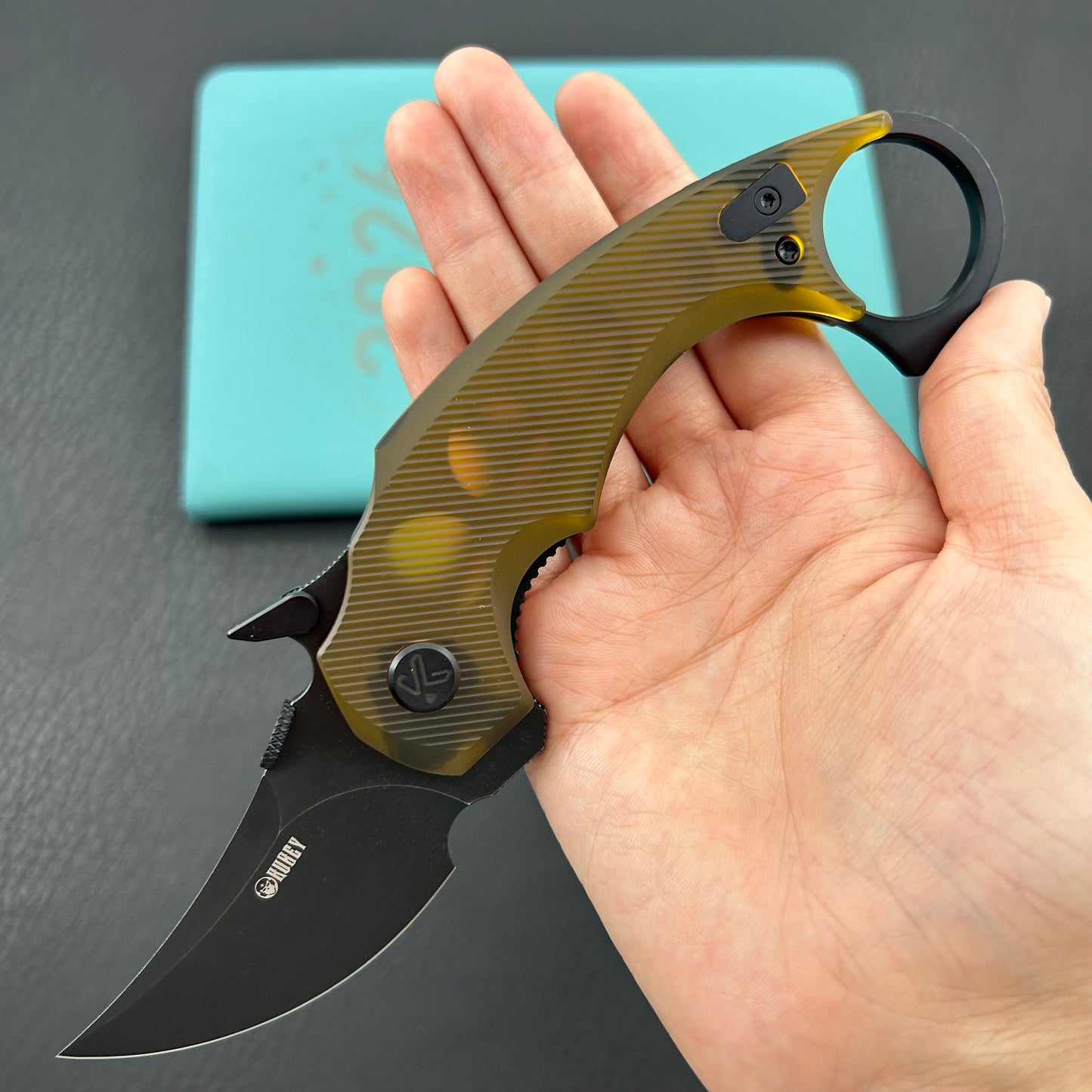 KUBEY knife KU440E Jaw  Pikal Folding Knife Ultem Handle 2.52" Blackwash 14C28N
