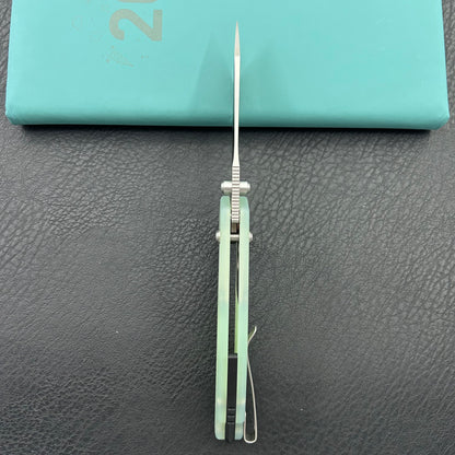 KUBEY knife KU465B Freki Crossbar Lock Jade Folding Knife