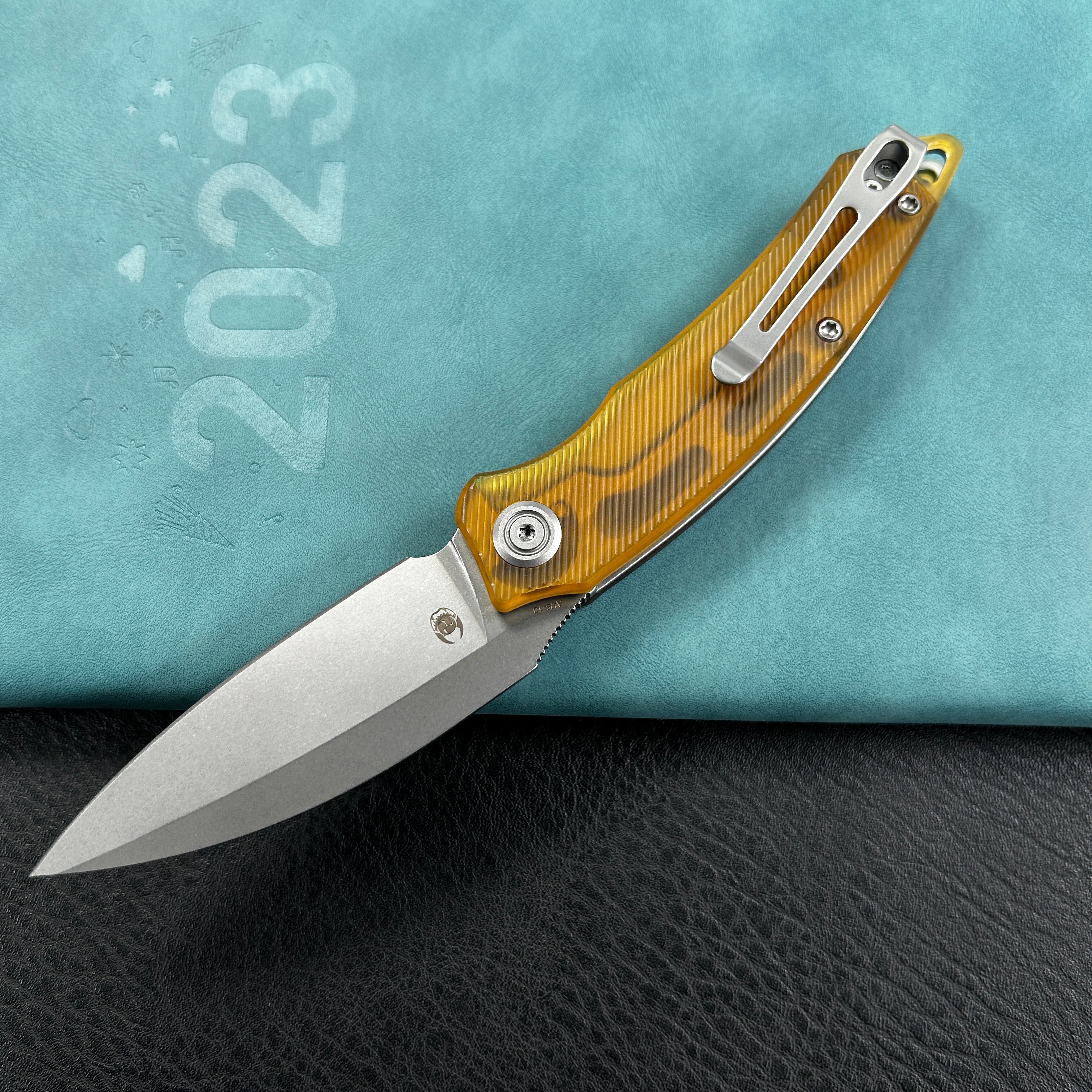 KUBEY KU333 Leaf Liner Lock Front Flipper Folding Knife Ultem Handle 2.99" Bead Blasted AUS-10