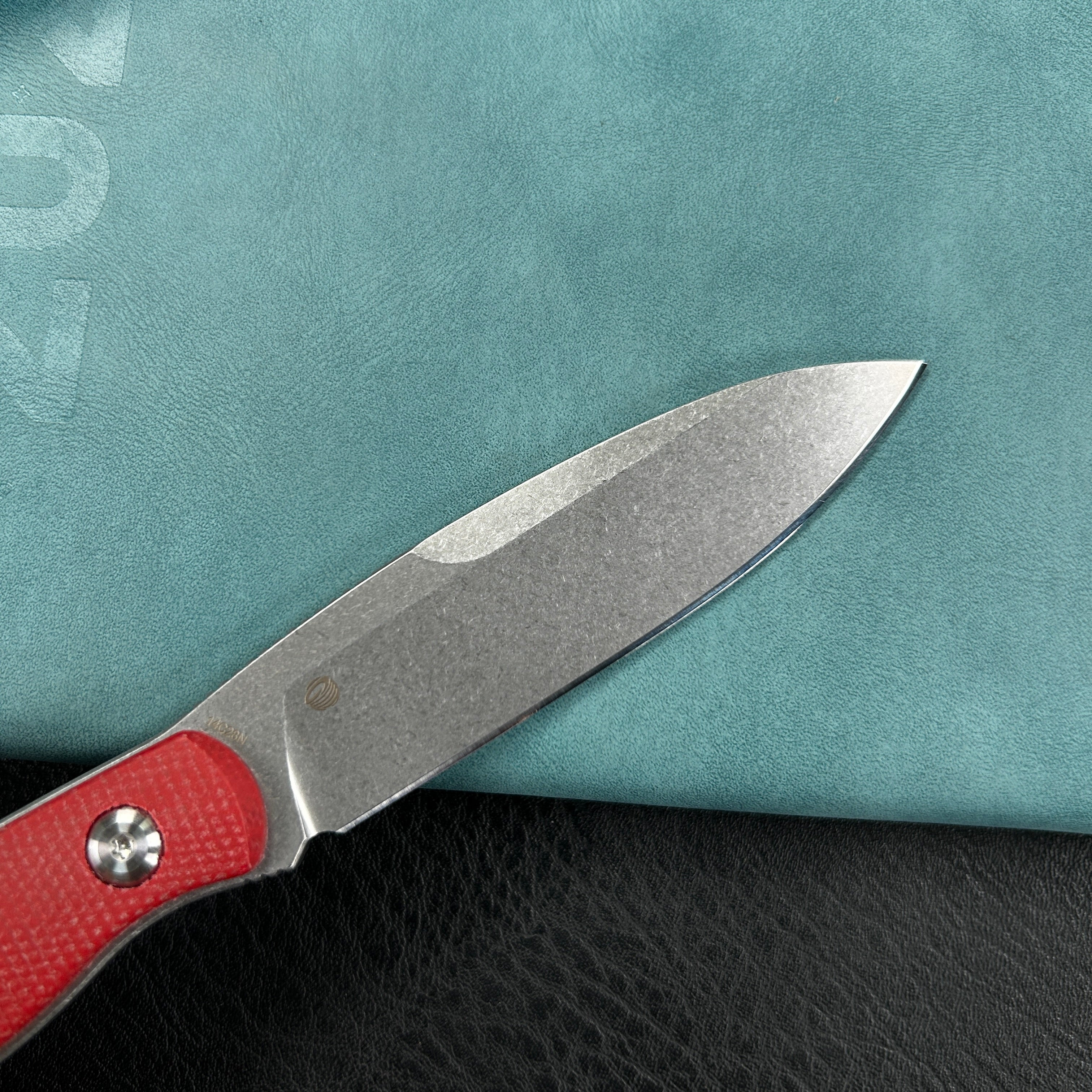 KUBEY KU357B  Dust Devil Utlity Knife Fixed Blade Knives Red Micarta 3.23'' Beadblast 14C28N