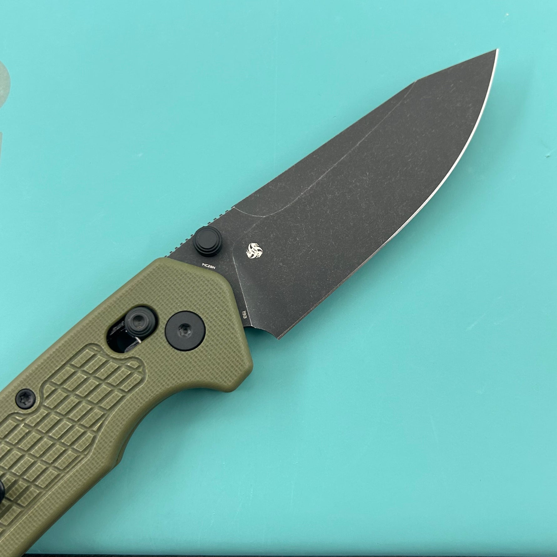 KUBEY knife KU465D Freki Crossbar Lock Green Folding Knife