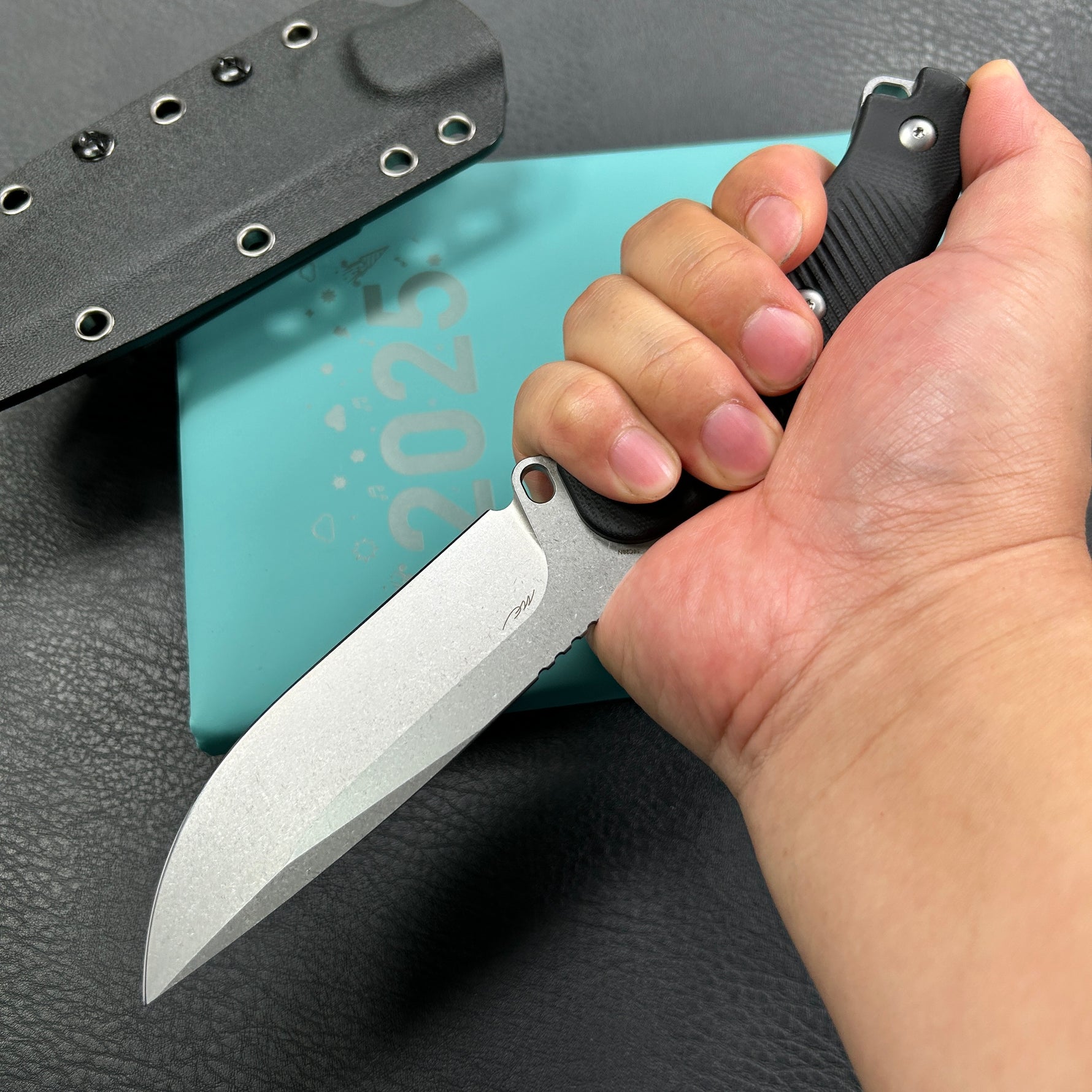 KUBEY knife  KU426A Bearcat Fixed Blade Knife Black G-10 Handle 4.73" Beadblast 14C28N Blade