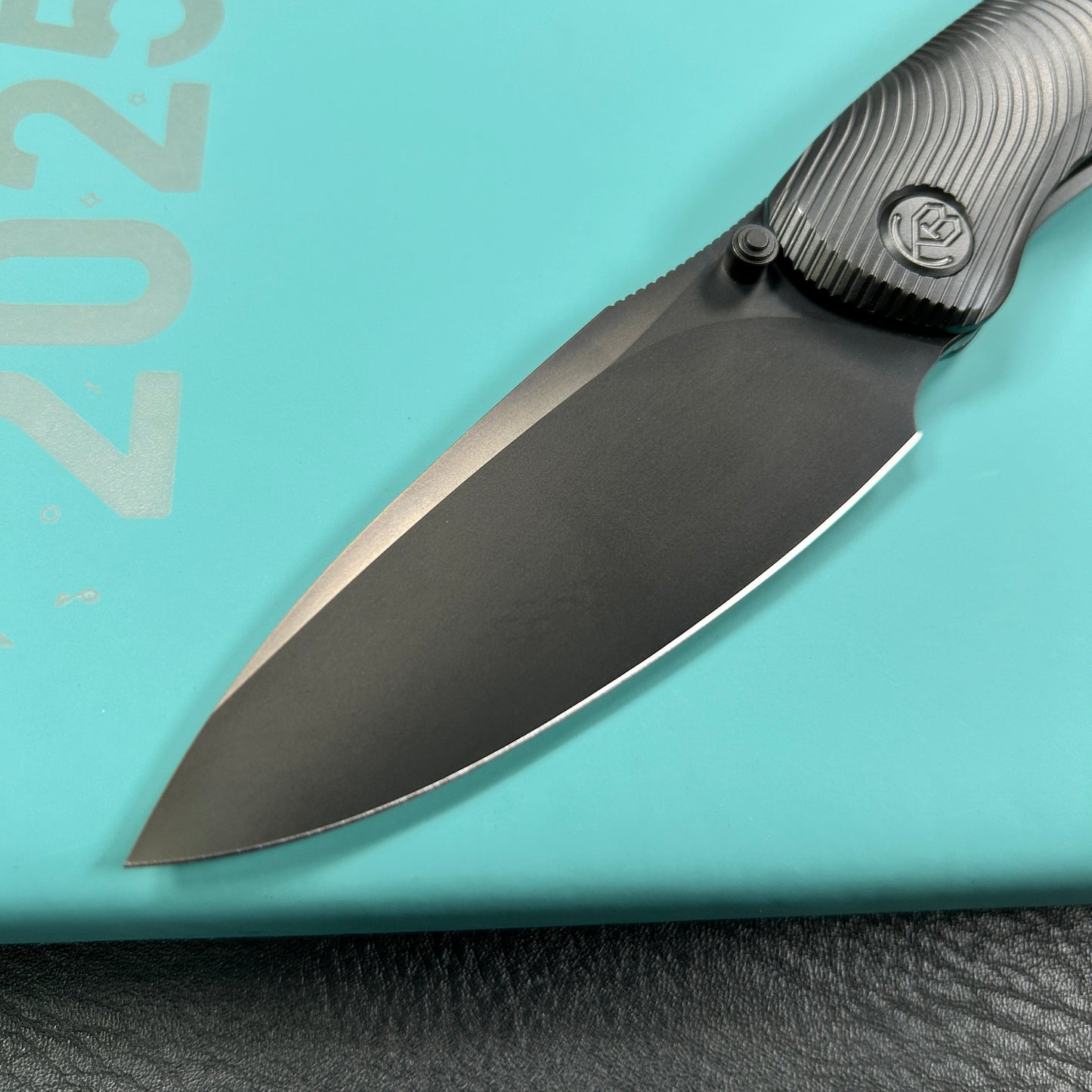 KB knives KB379C Pioneer Folding Knife Black DLC Titanium w/ Wave Milling Handle 3.35'' Black DLC 20CV Blade