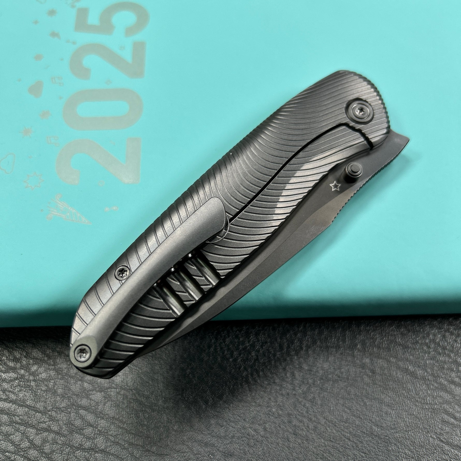 KB knives KB379C Pioneer Folding Knife Black DLC Titanium w/ Wave Milling Handle 3.35'' Black DLC 20CV Blade