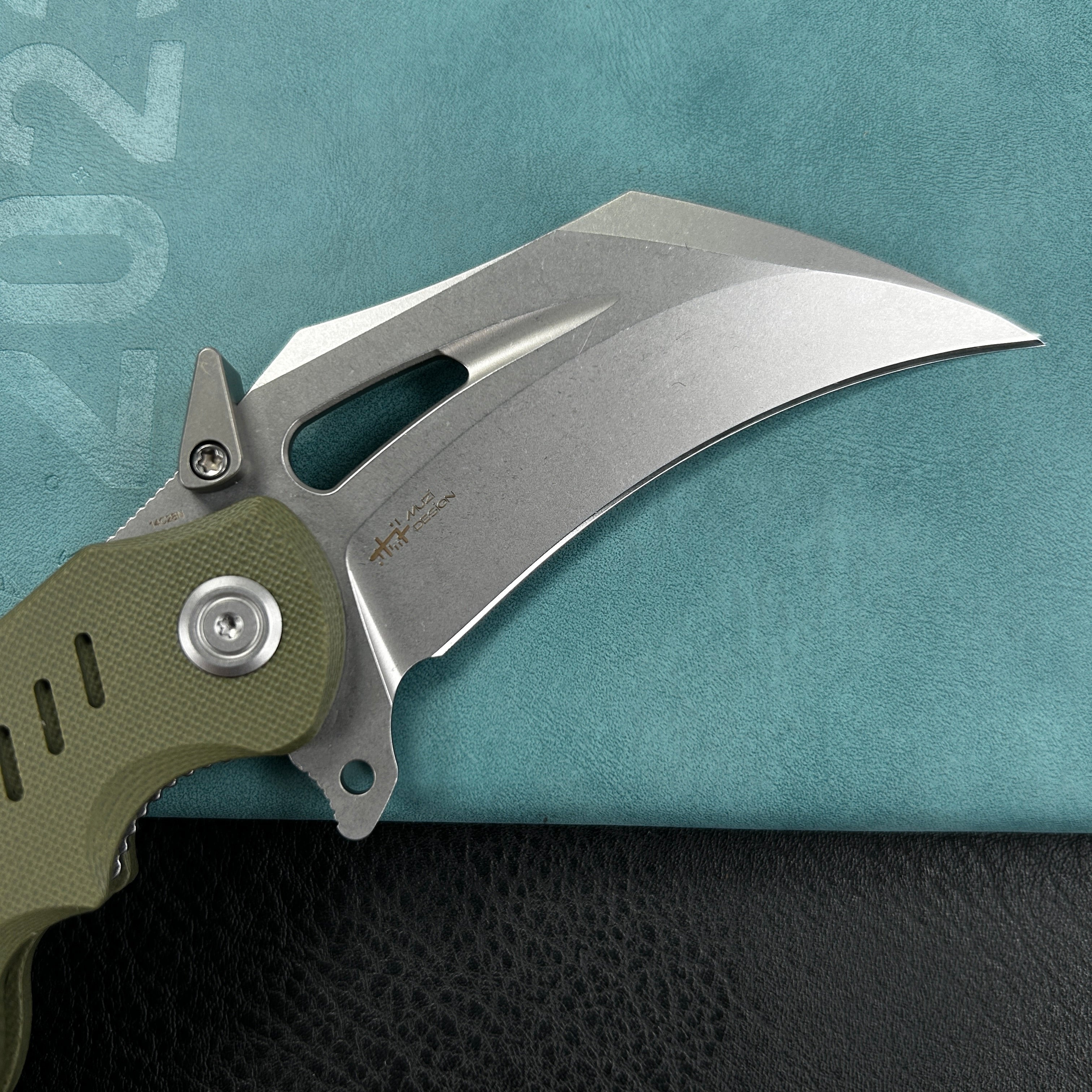 KUBEY  KU261B Wrath Karambit Folding Knife Green G-10 Handle 2.68" Beadblast 14C28N Blade