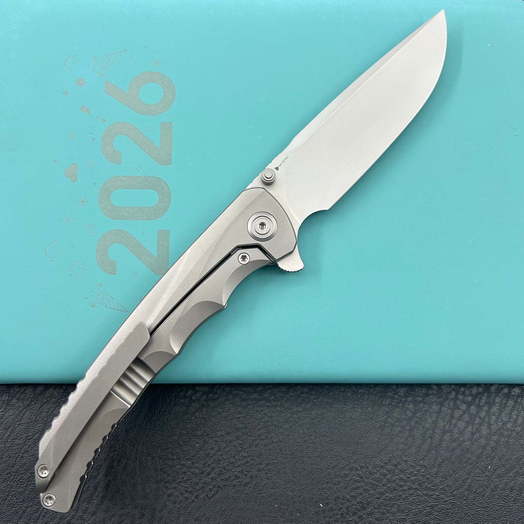 KB KNIVES KB389A Zazoo Folding Knife Grey Titanium Handle 3.70'' Beadblast M390 Blade